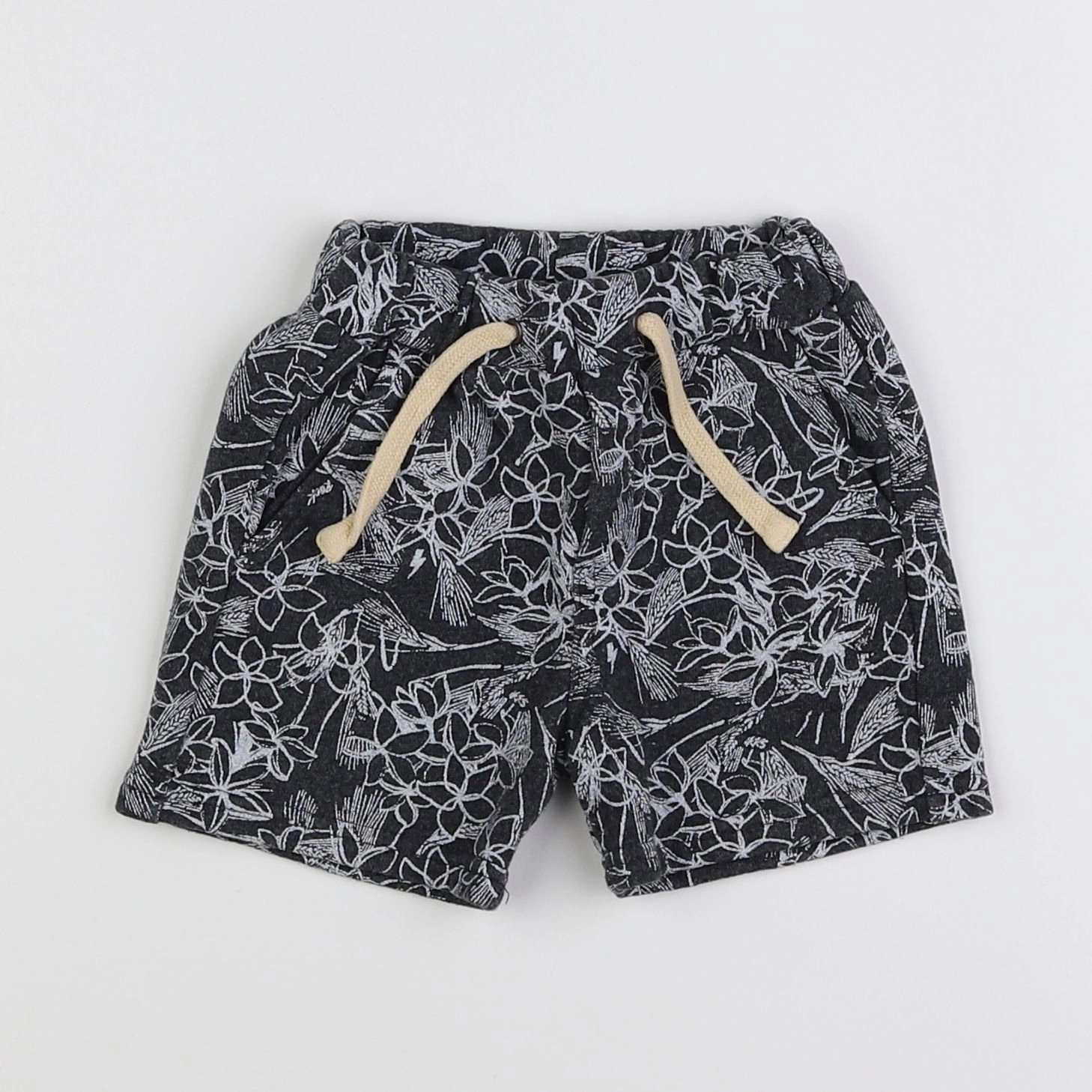 IKKS - short noir - 18 mois