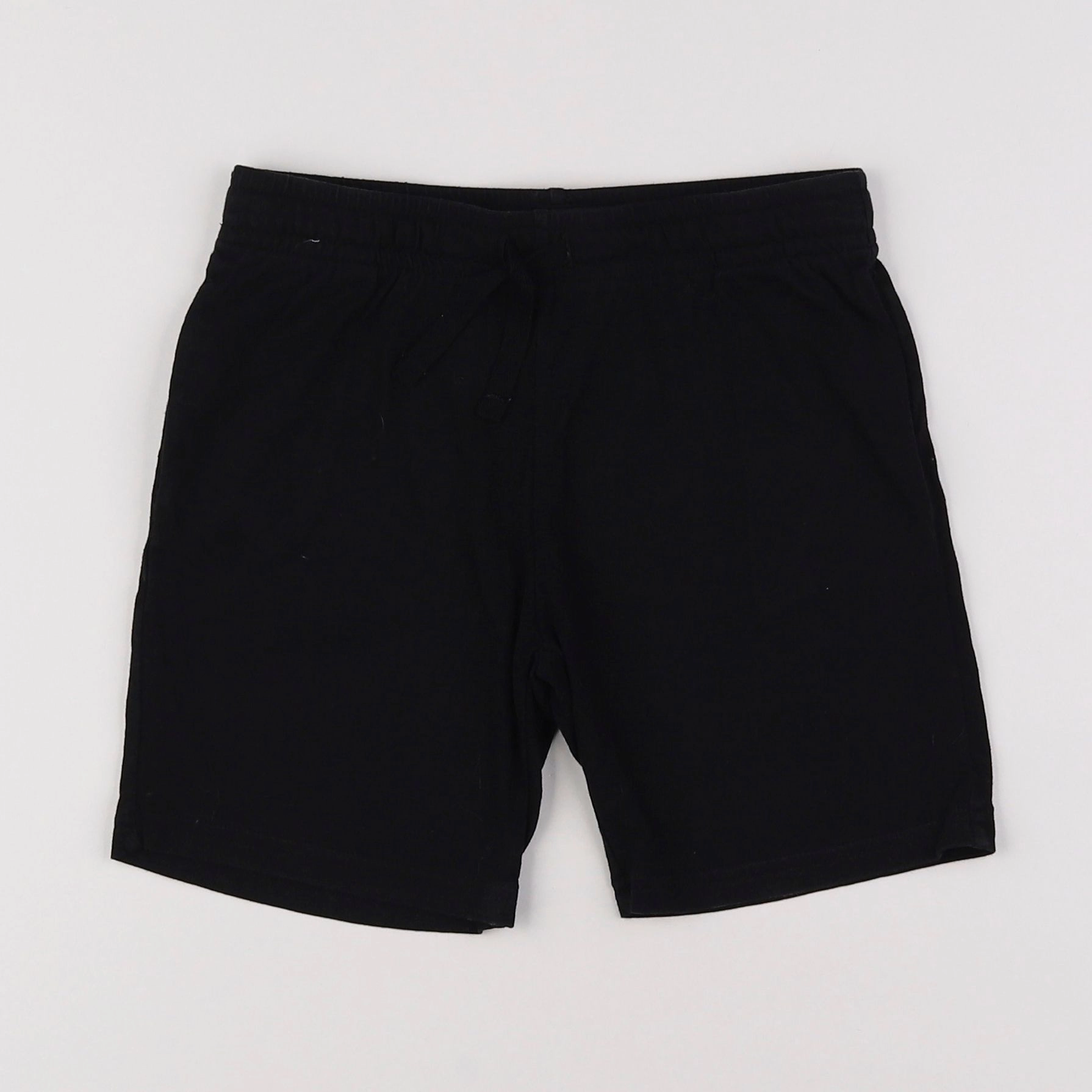 H&M - short noir - 6/7 ans