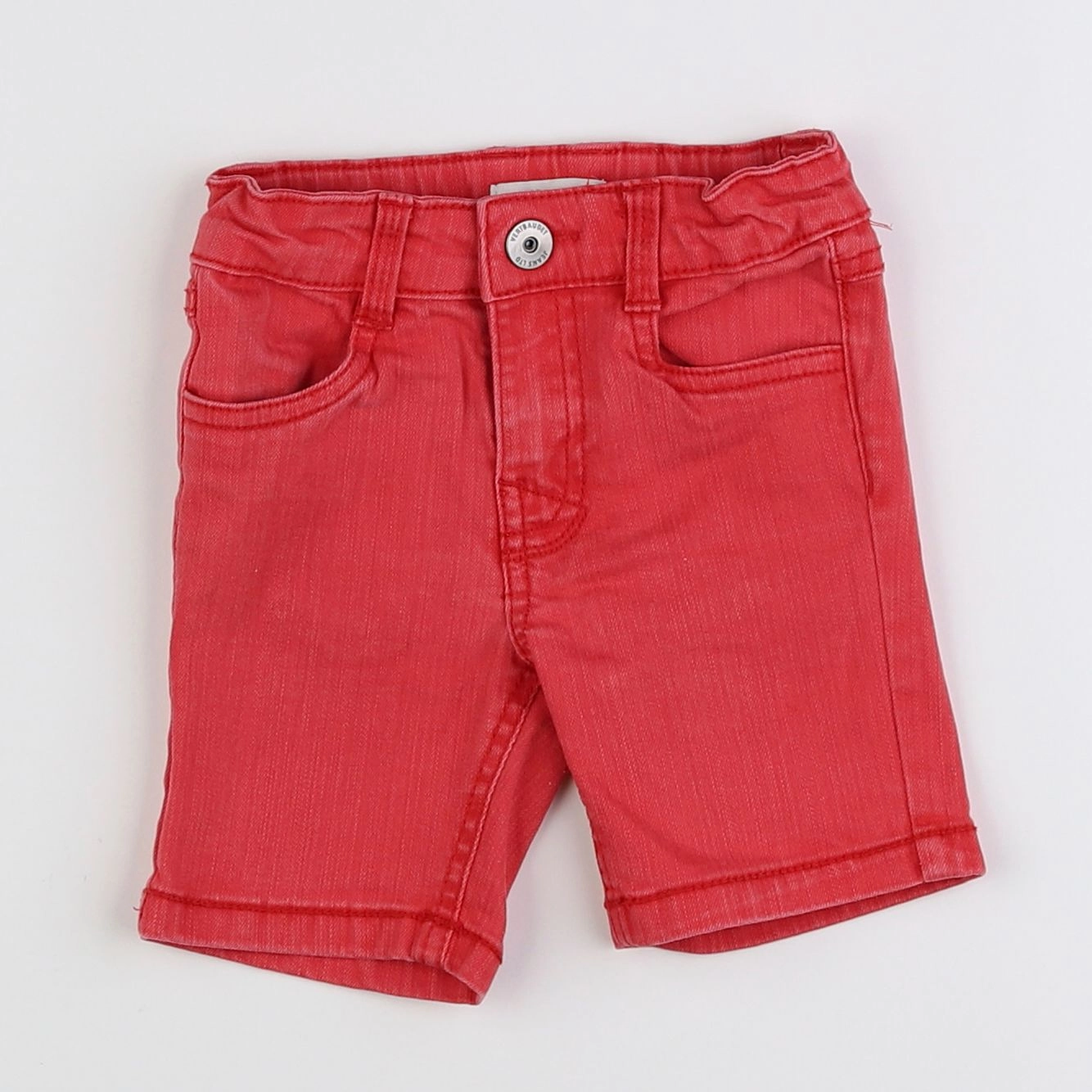 Vertbaudet - short rouge - 2 ans