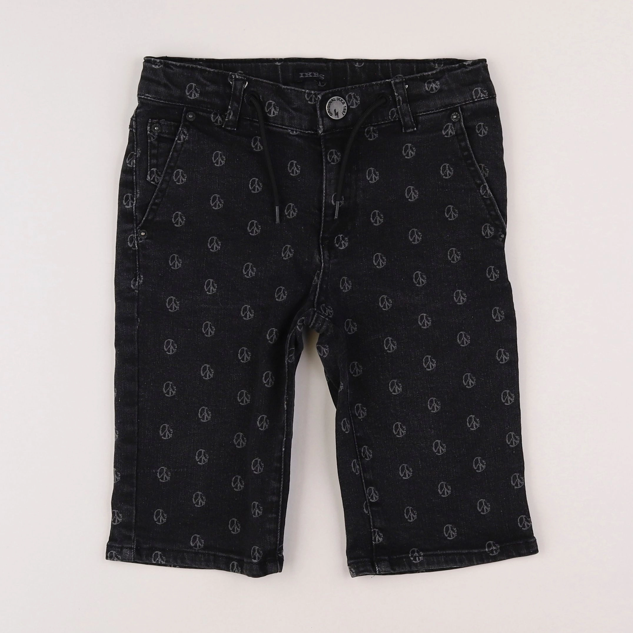 IKKS - short noir - 10 ans