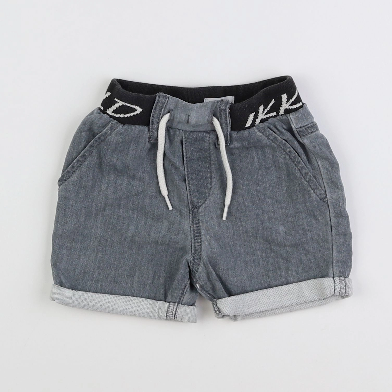 IKKS - short gris - 2 ans