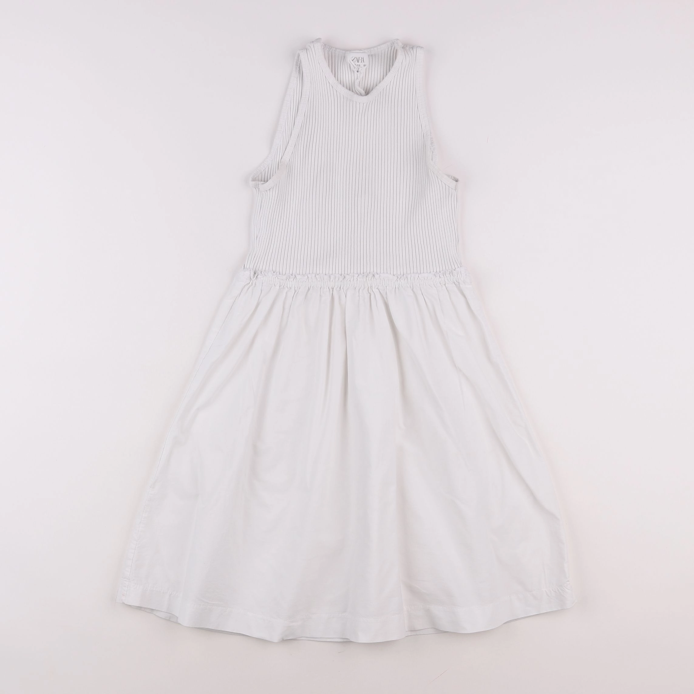 Zara - robe blanc - 11/12 ans