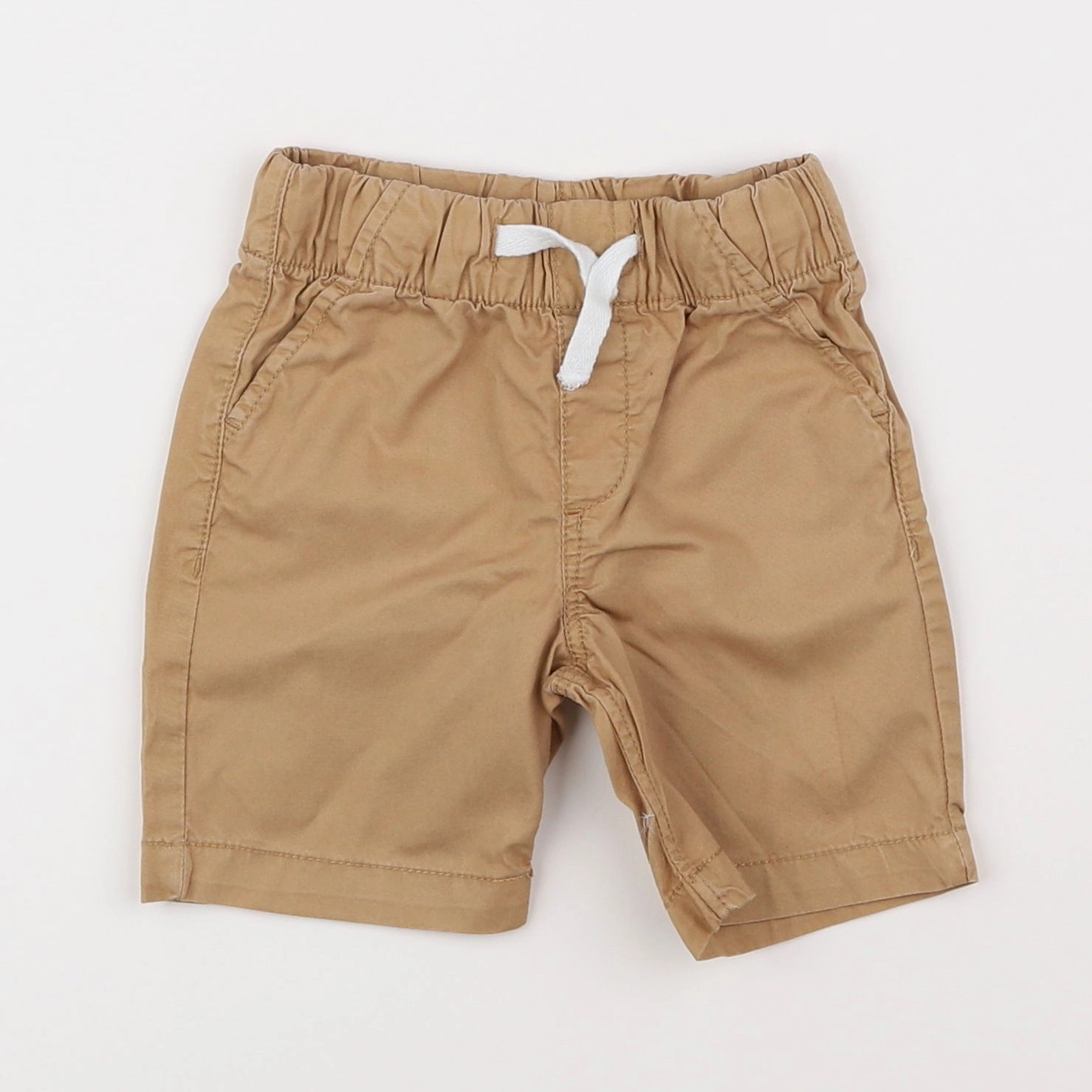 H&M - short beige - 6/9 mois