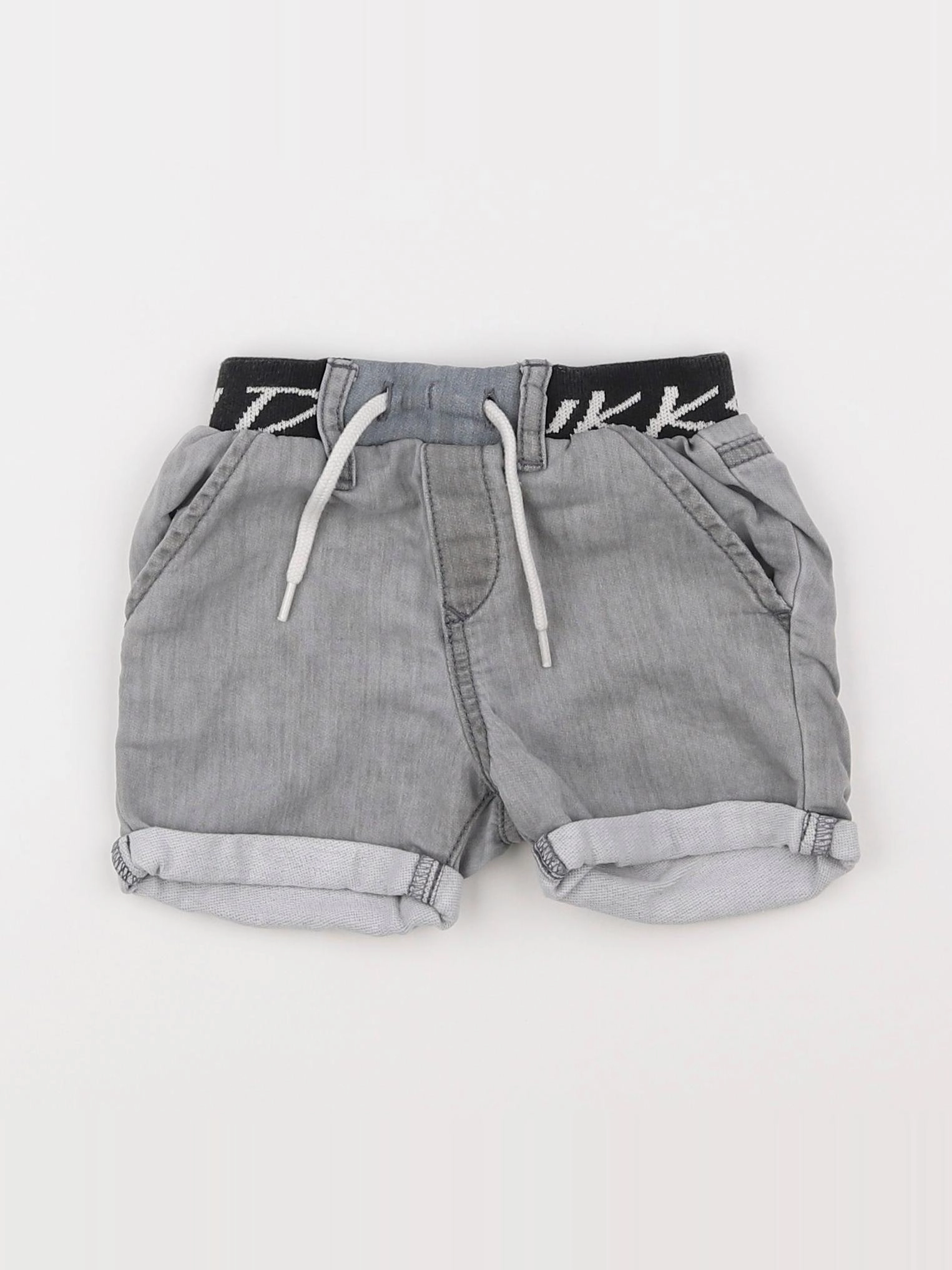 IKKS - short gris - 18 mois