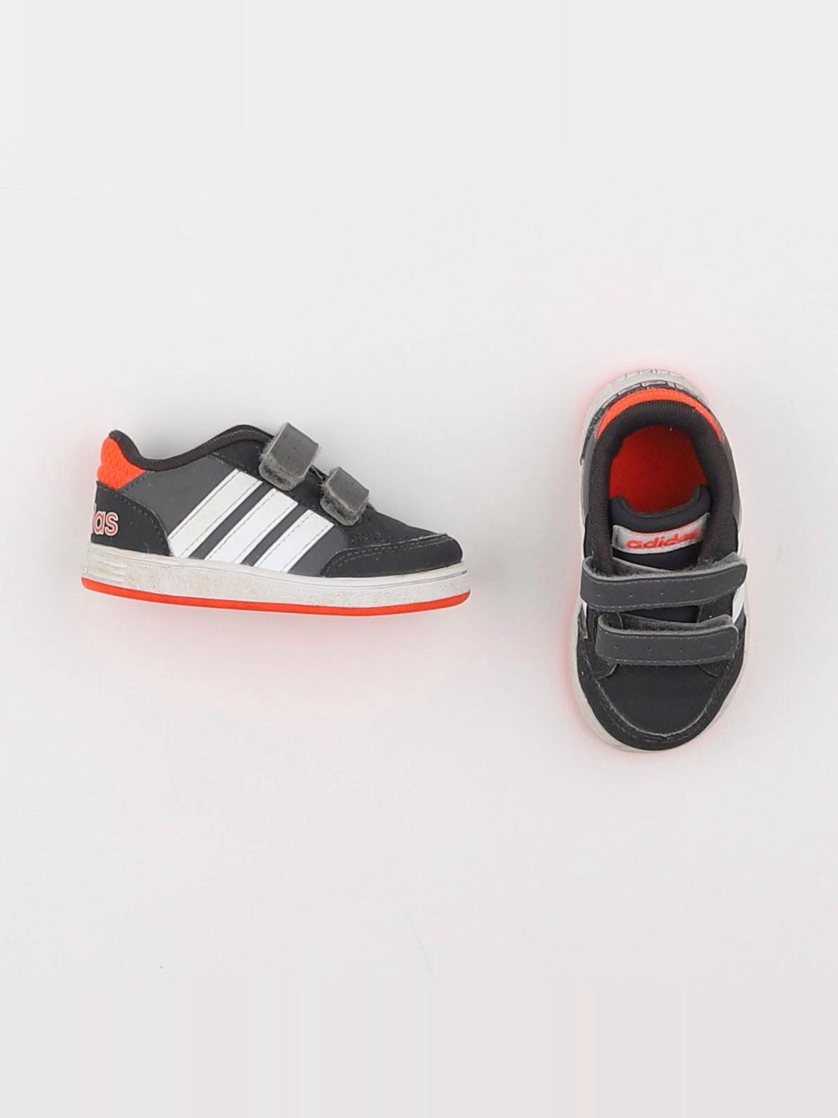 Adidas - baskets gris - pointure 19