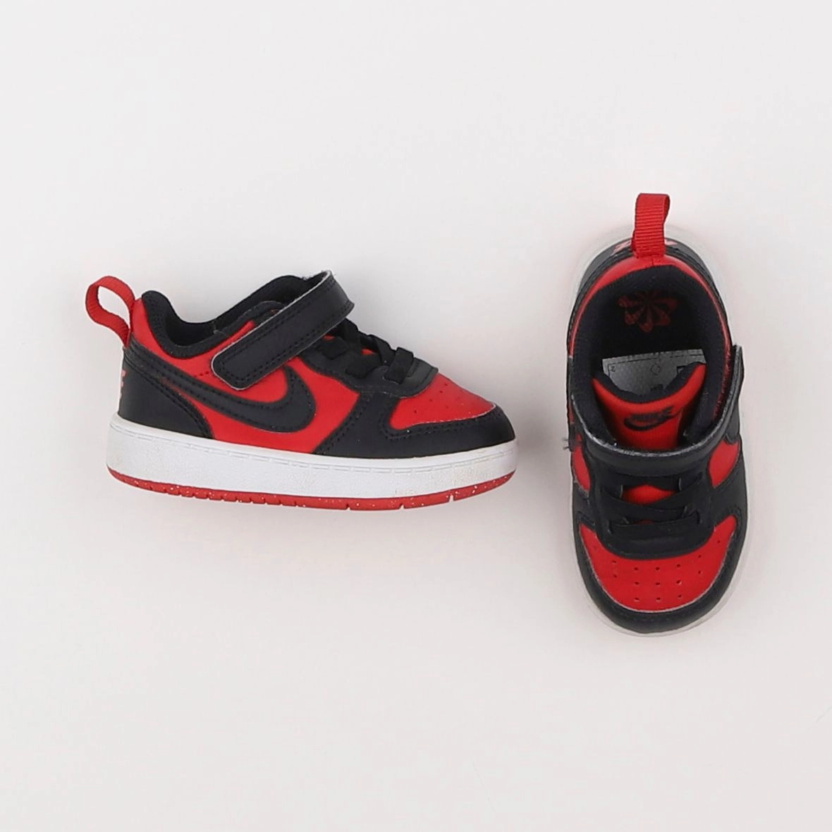 Nike - baskets rouge - pointure 21