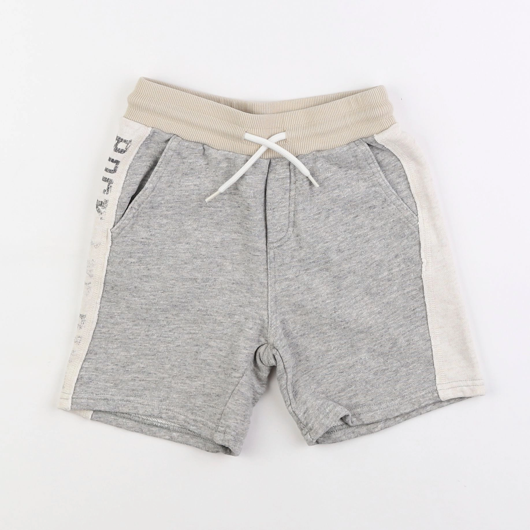 IKKS - short gris - 6 ans