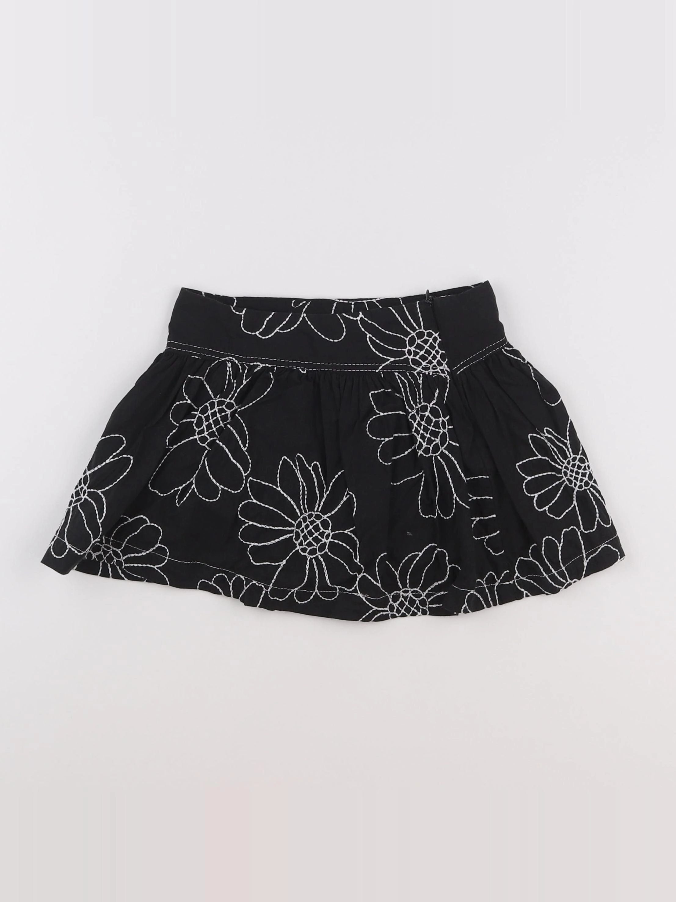 Zara - jupe noir - 6 ans