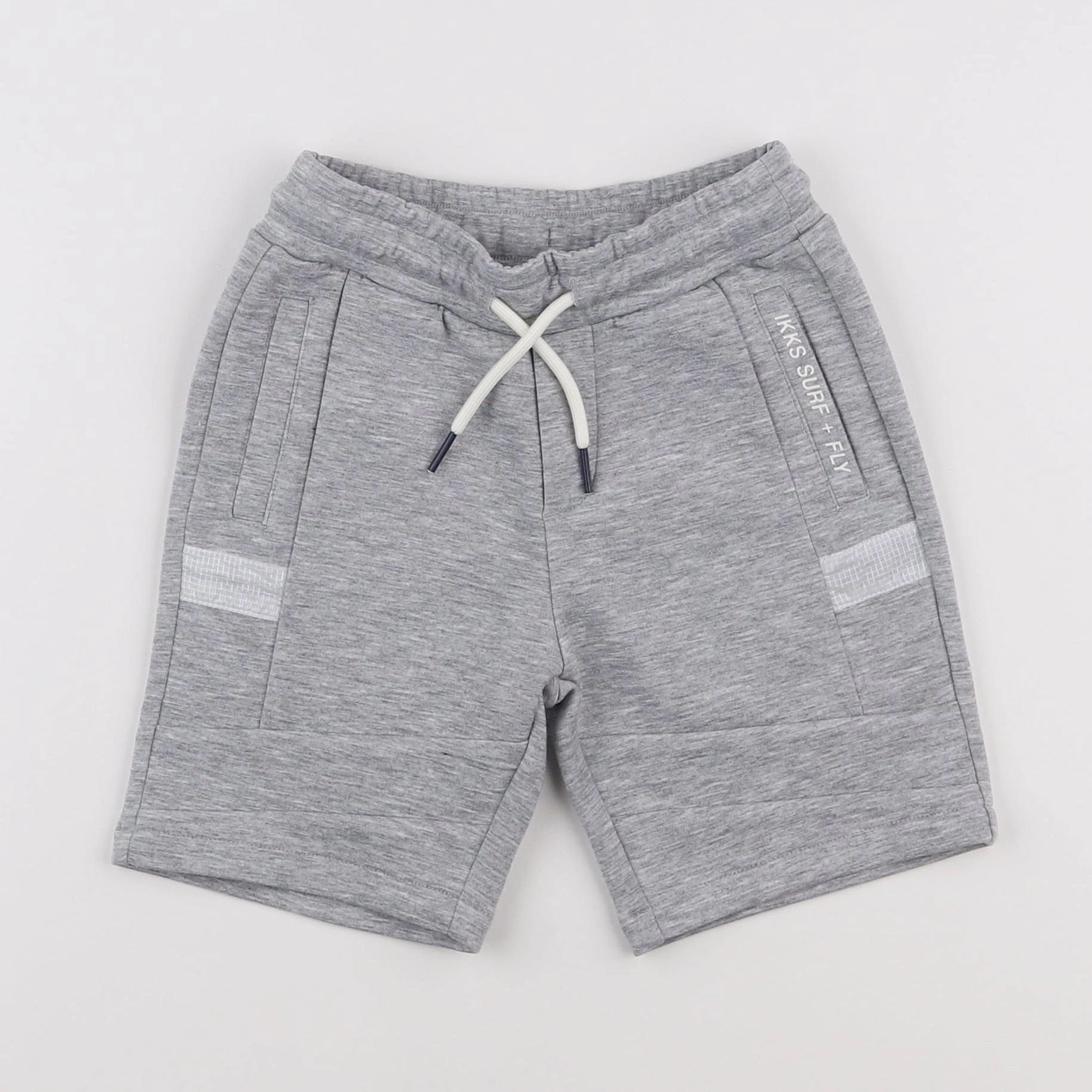 IKKS - short gris - 6 ans