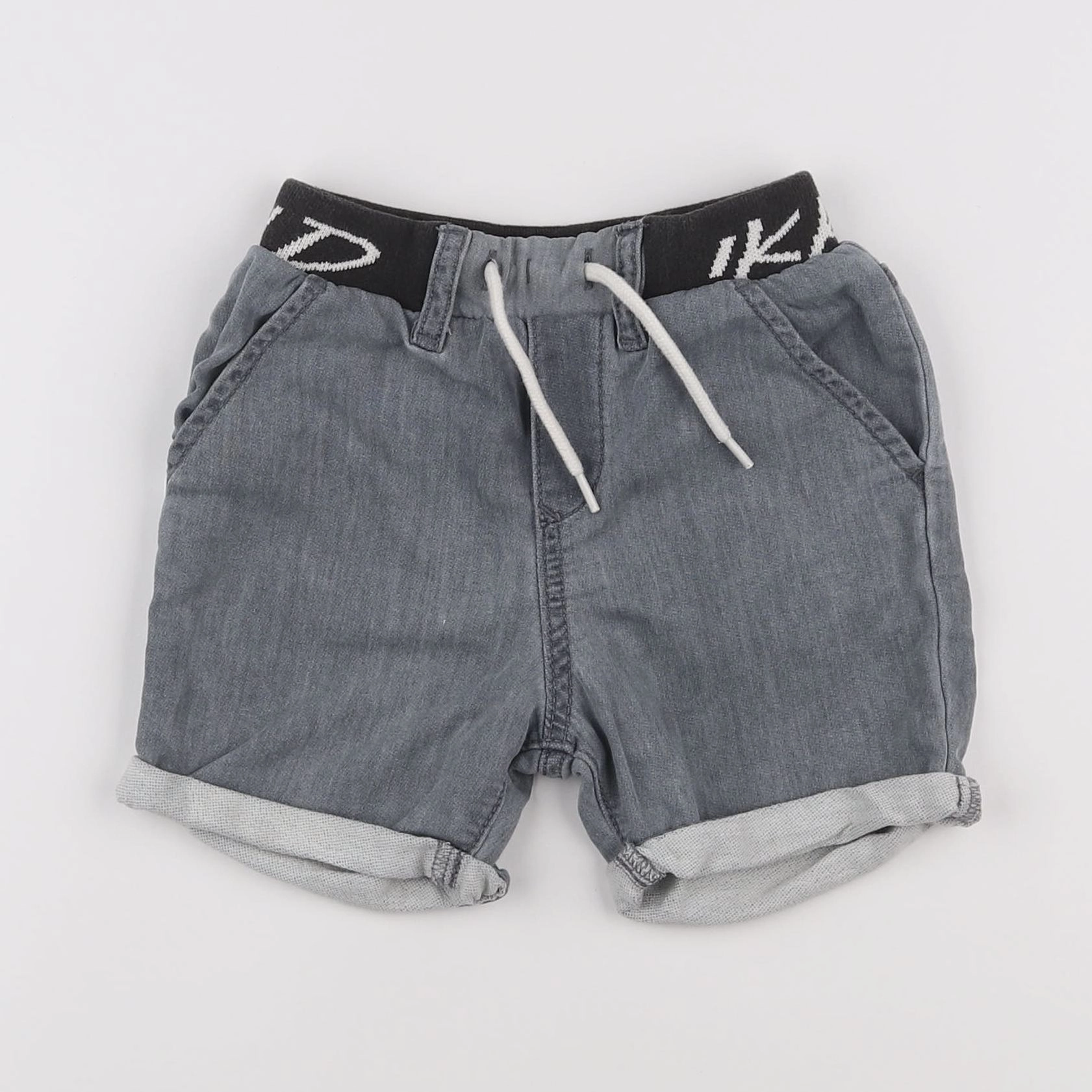 IKKS - short gris - 6 ans