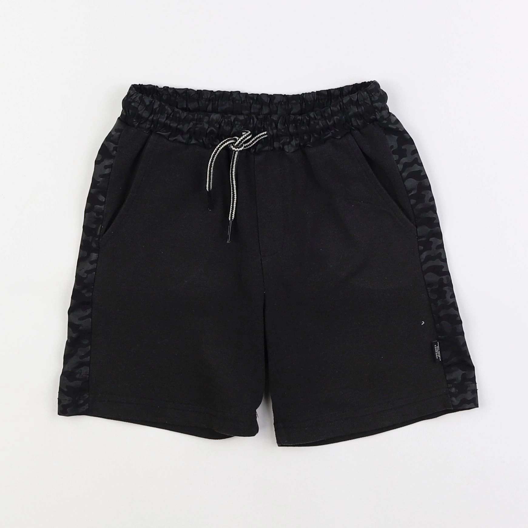 Mayoral - short noir - 4 ans