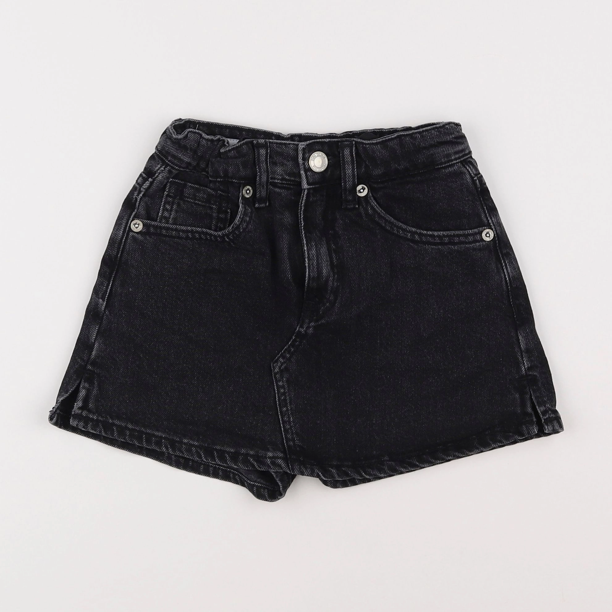 Zara - short noir - 7 ans