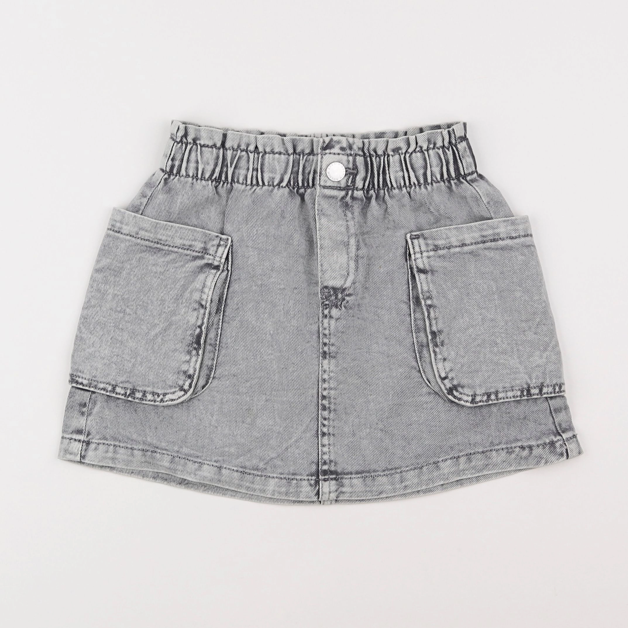 H&M - short gris - 6/7 ans