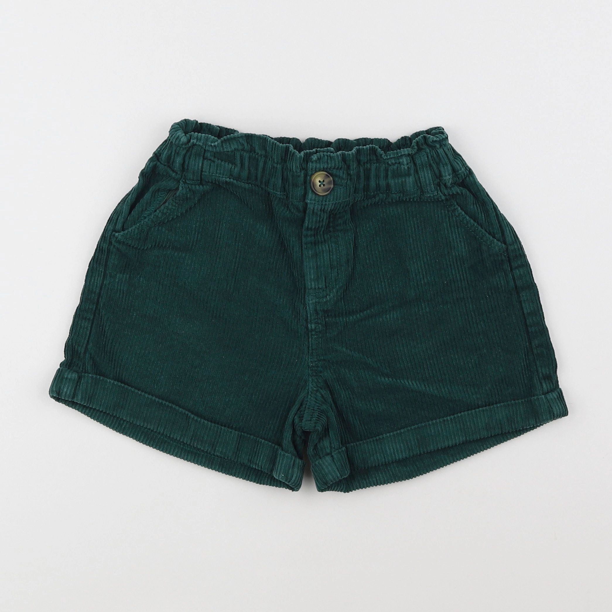 Vertbaudet - short vert - 6 ans