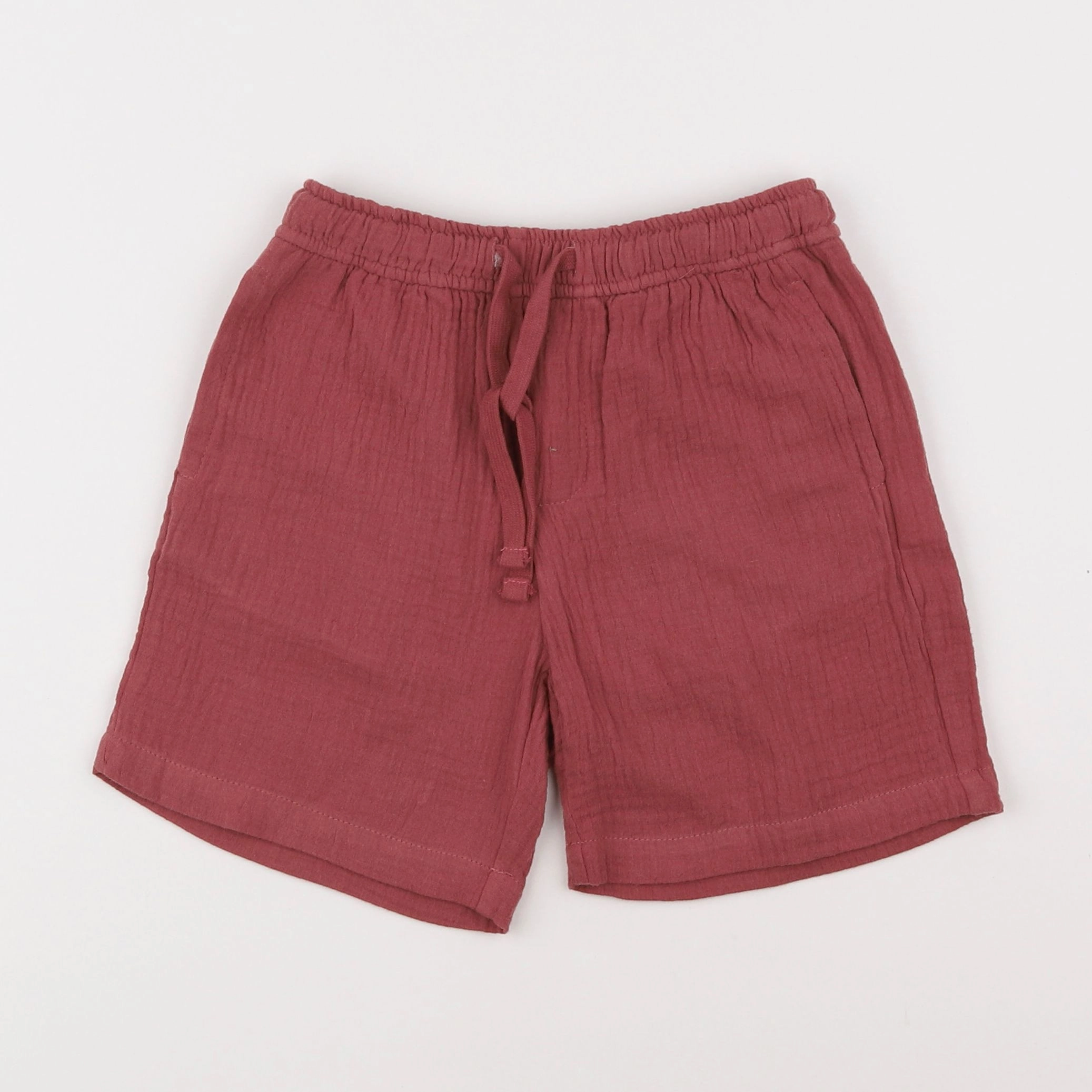 Vertbaudet - short rouge - 8 ans