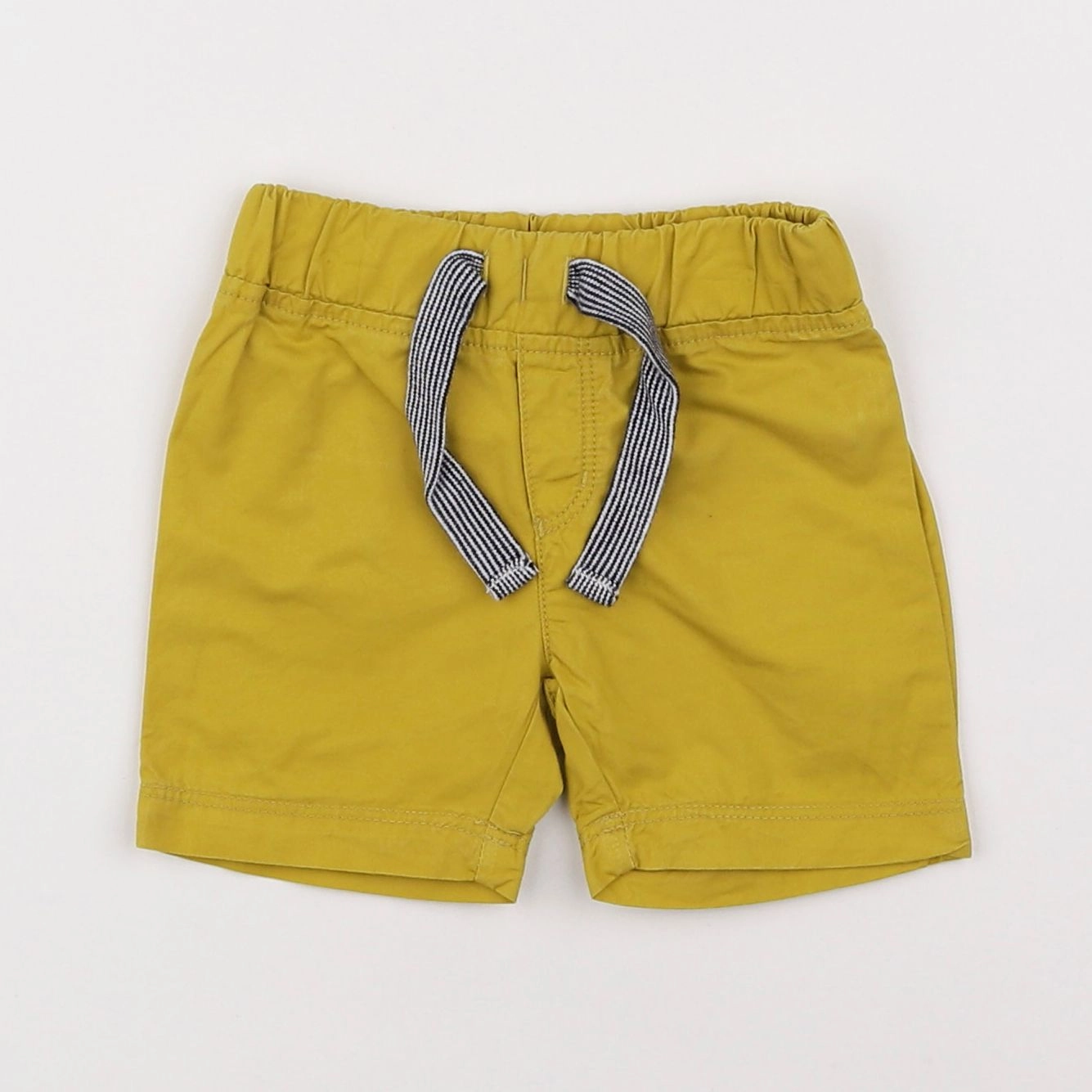 Petit Bateau - short jaune - 3 mois