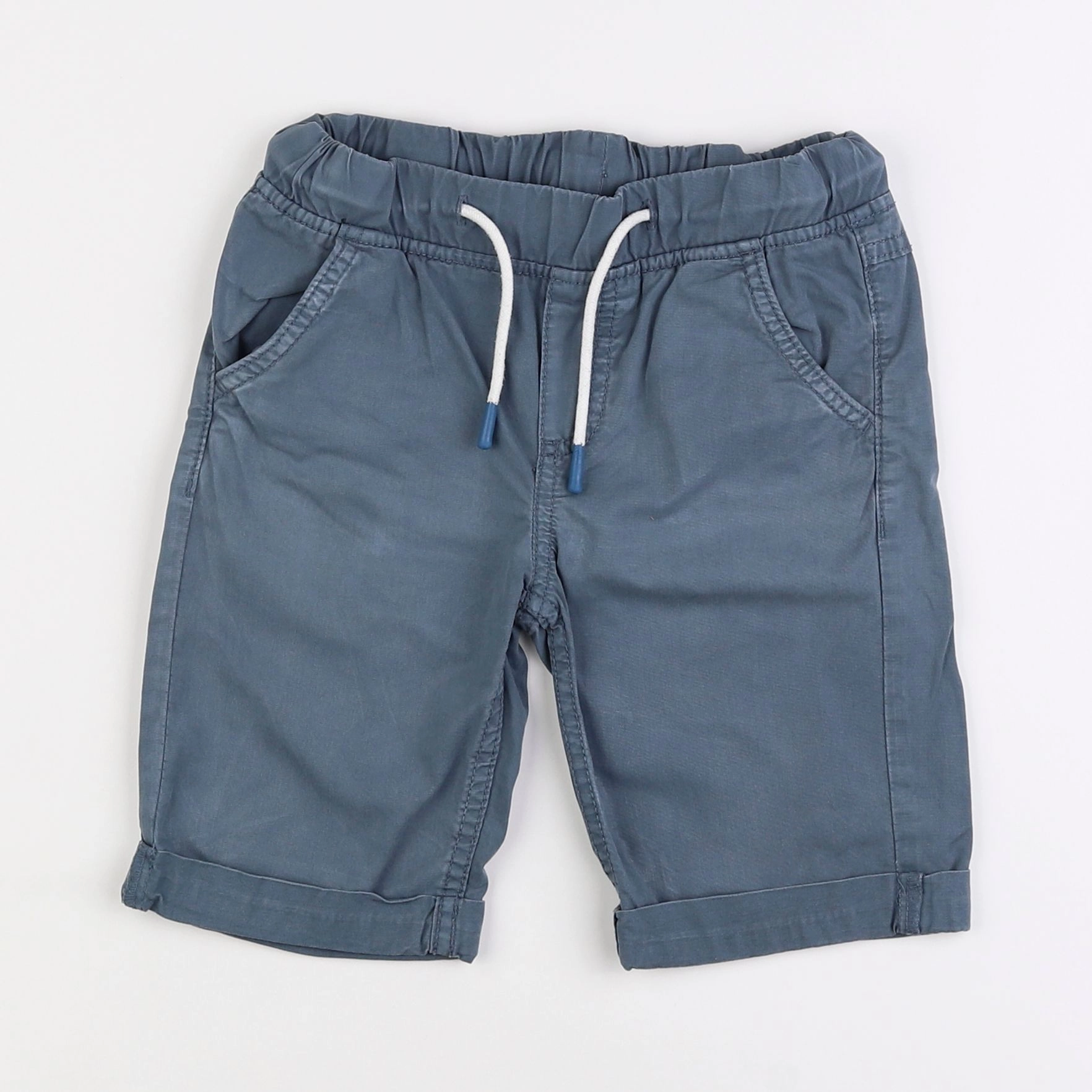 Vertbaudet - short bleu - 7 ans