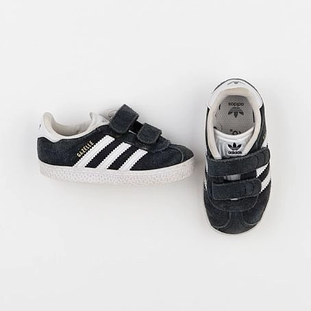 Adidas - baskets noir - pointure 22