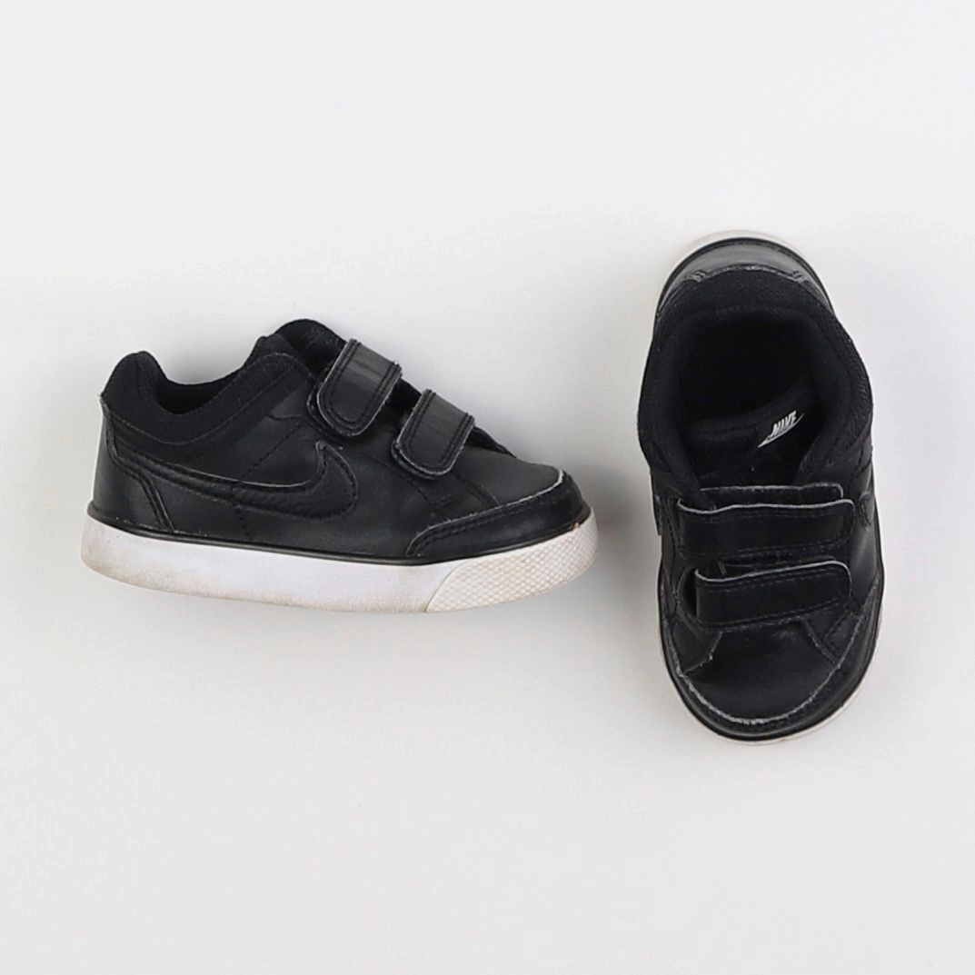 Nike - baskets noir - pointure 22