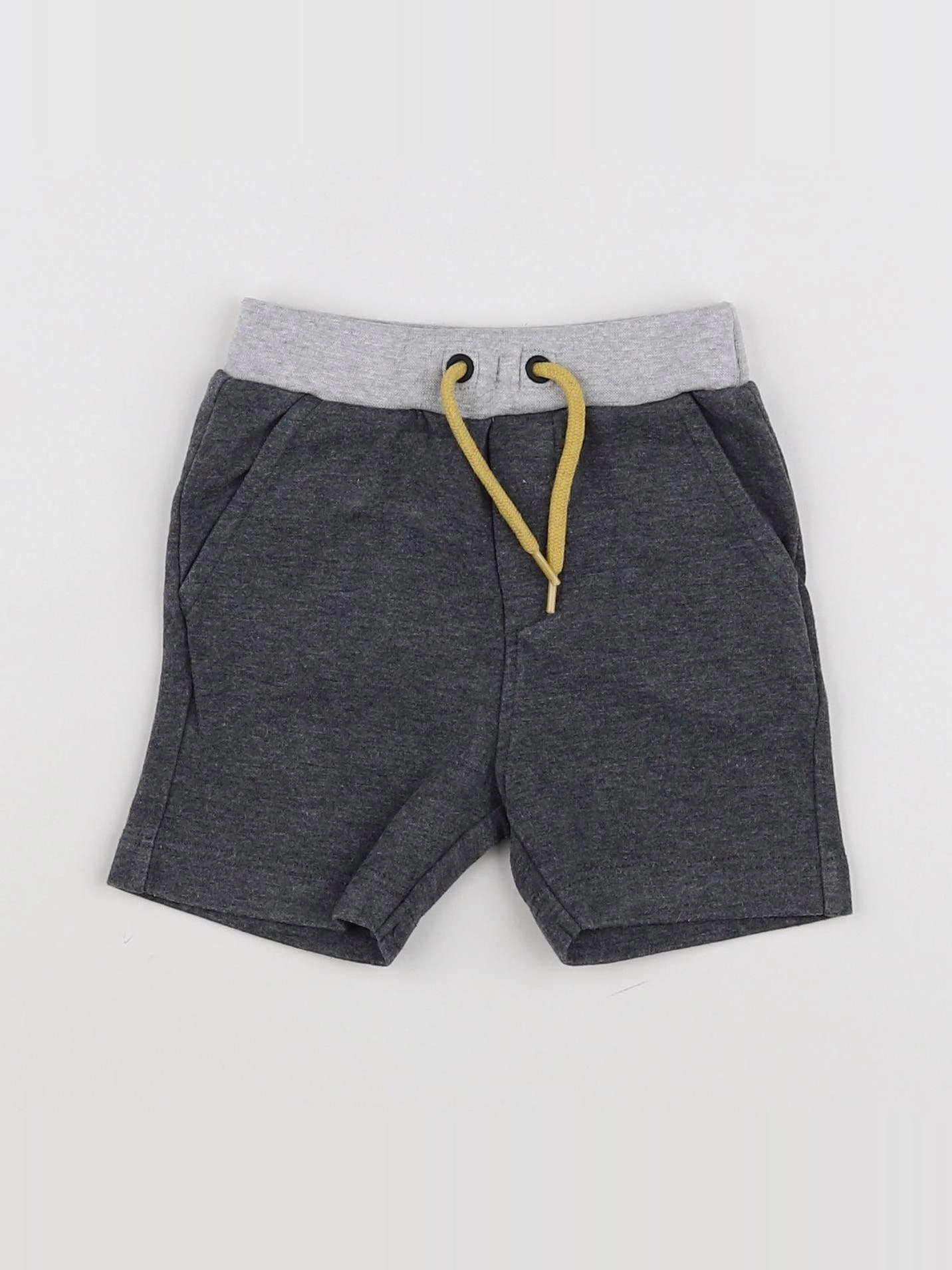 IKKS - short gris - 6 mois