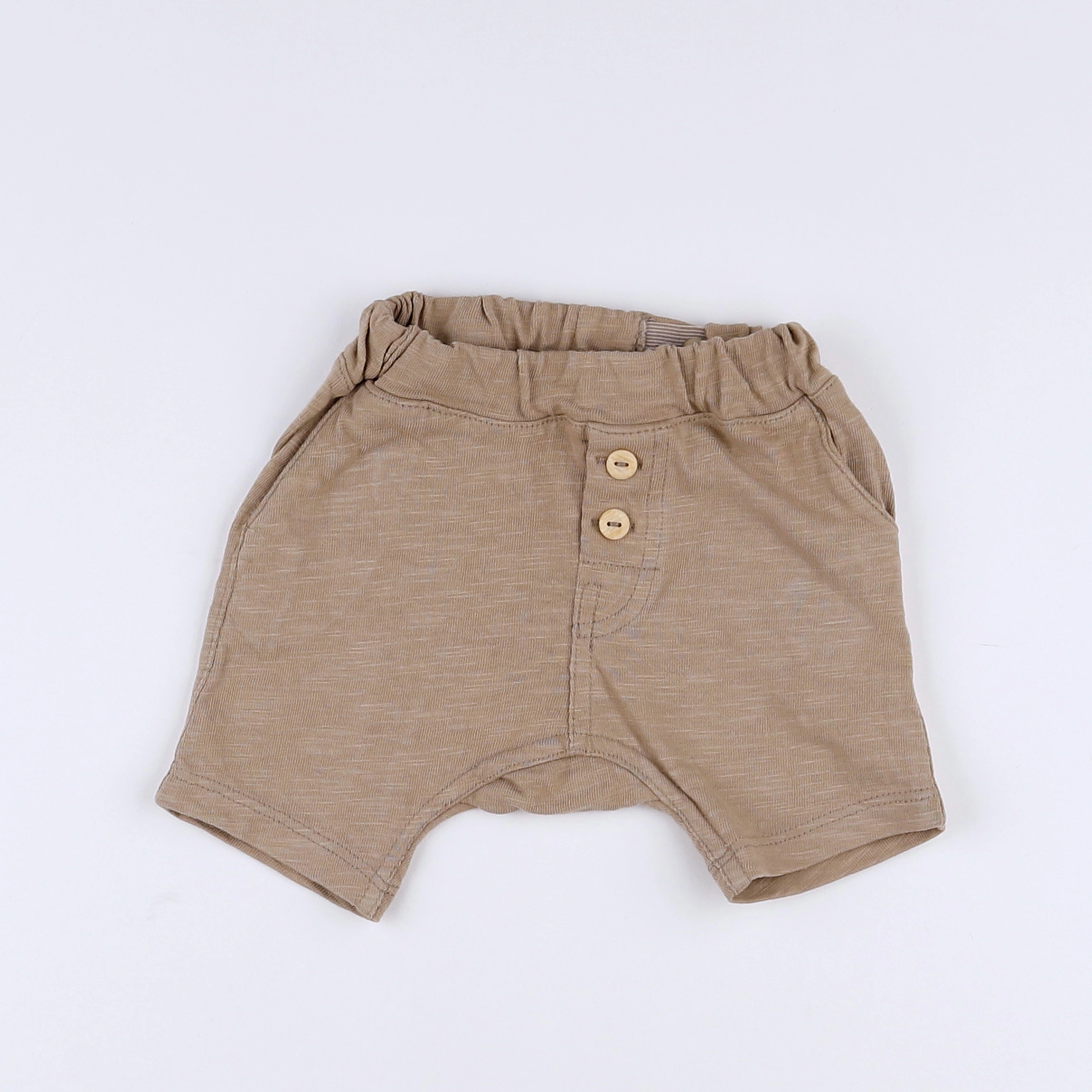 H&M - short beige - 1 mois