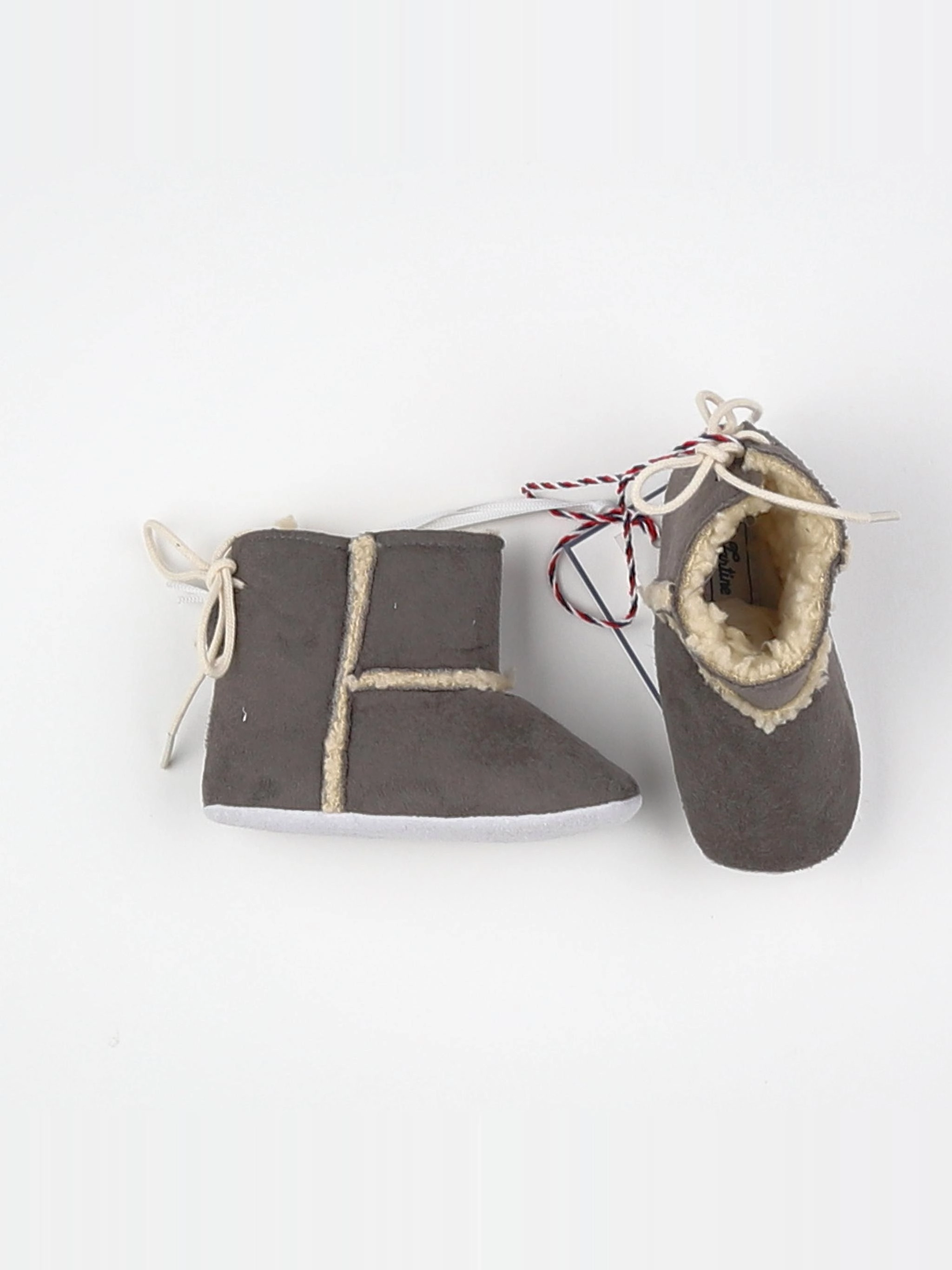 Tartine & Chocolat - chaussons gris (état neuf) - pointure 16