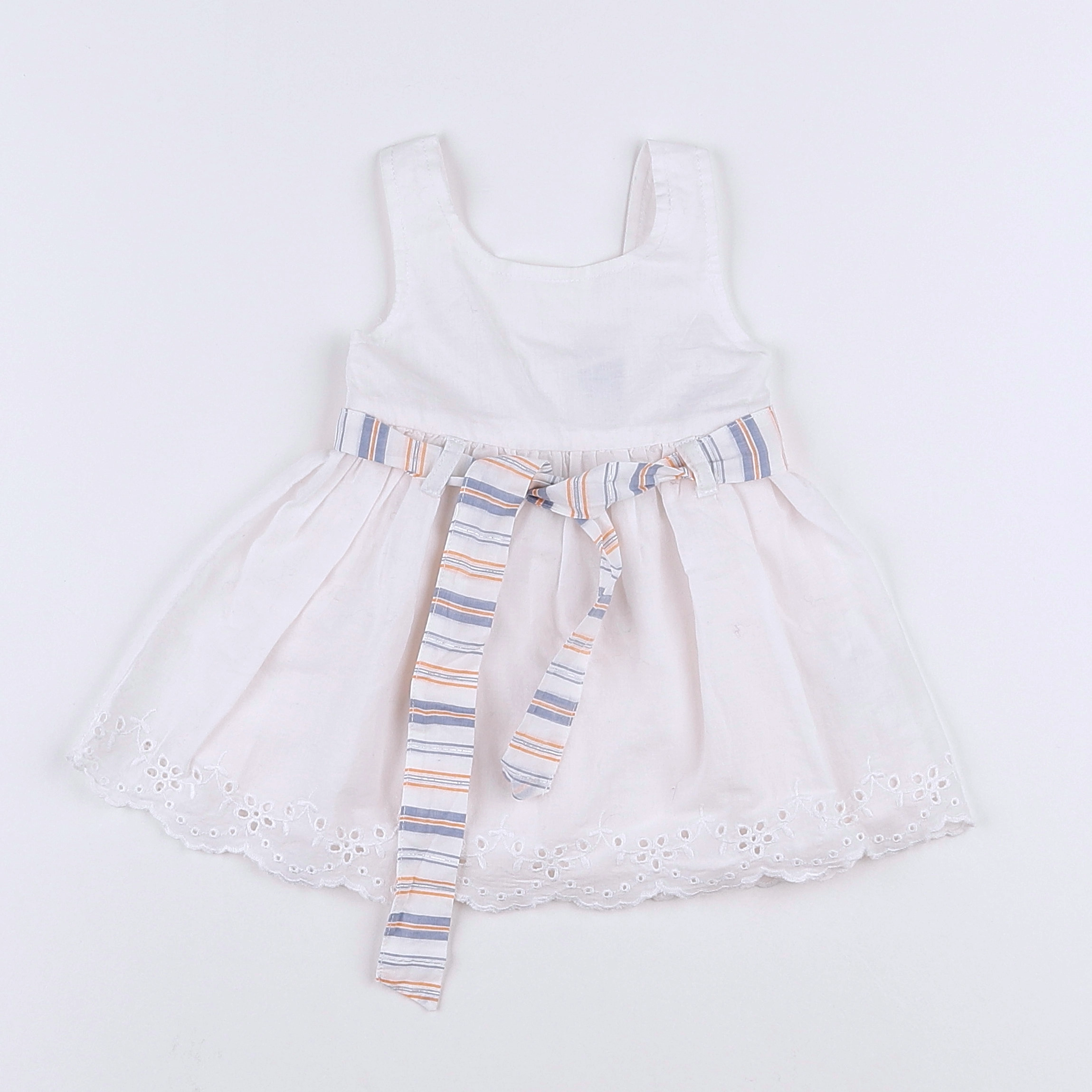 Tape à l'oeil - robe blanc - 3 mois