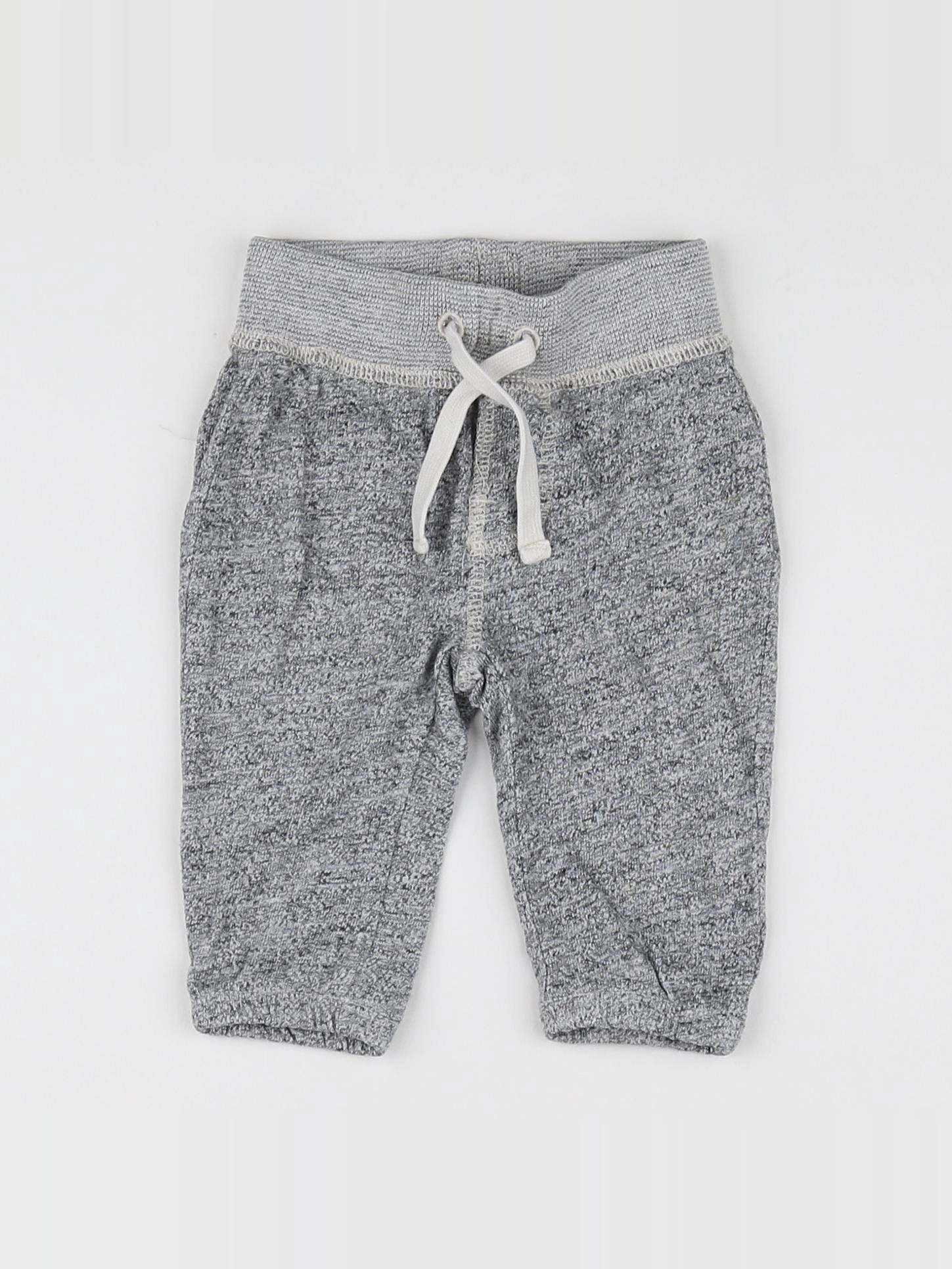 GAP - jogging gris - 3/6 mois
