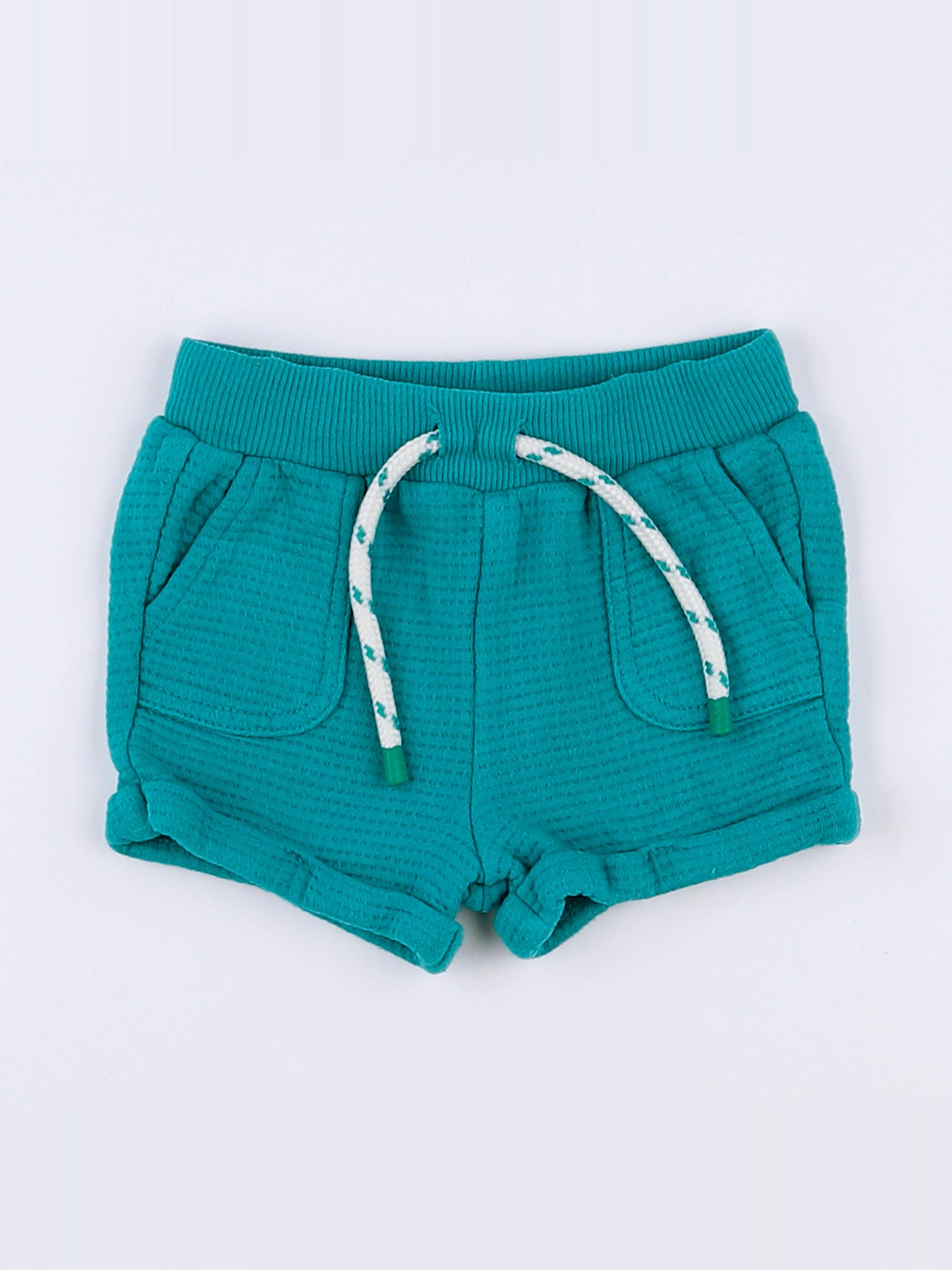 Tape à l'oeil - short vert - 3 mois