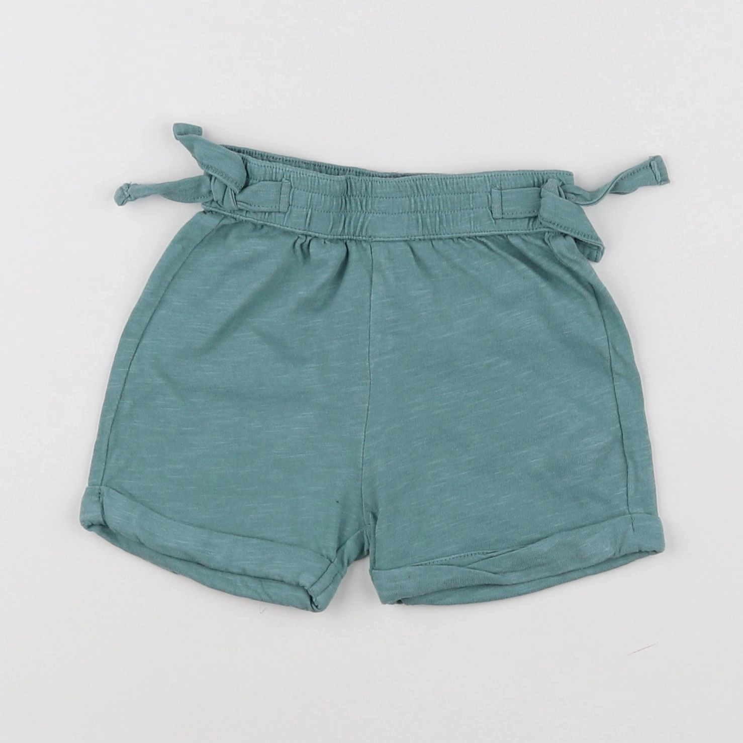 Vertbaudet - short vert - 9 mois