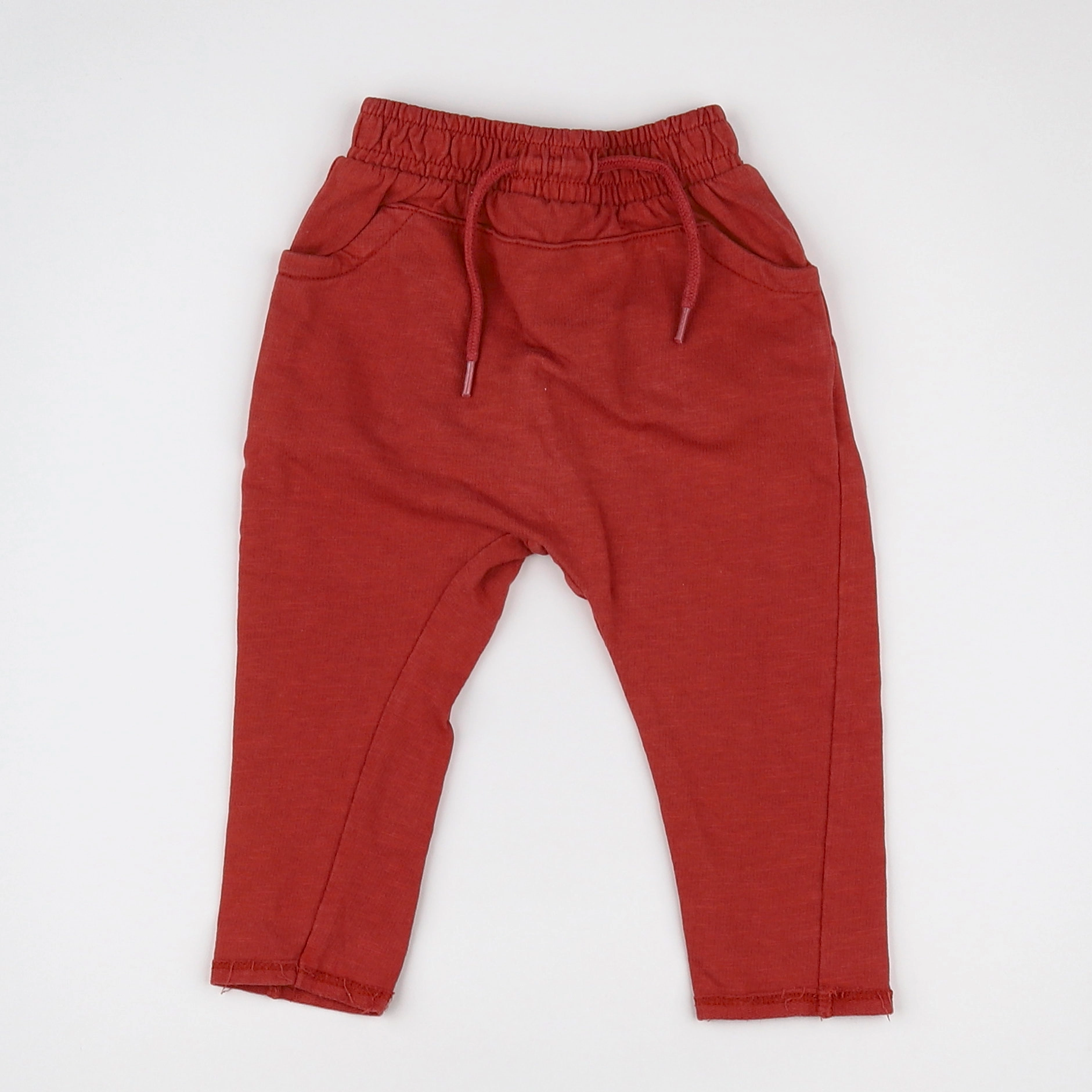 Vertbaudet - pantalon rouge - 6 mois