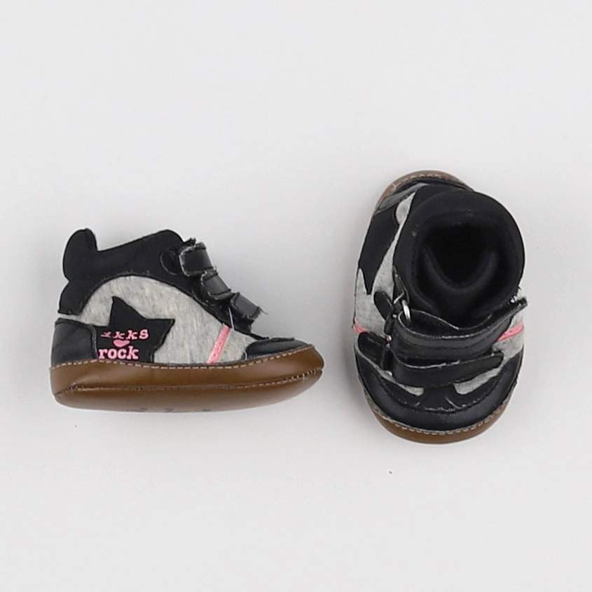 IKKS - chaussons gris, noir - pointure 17