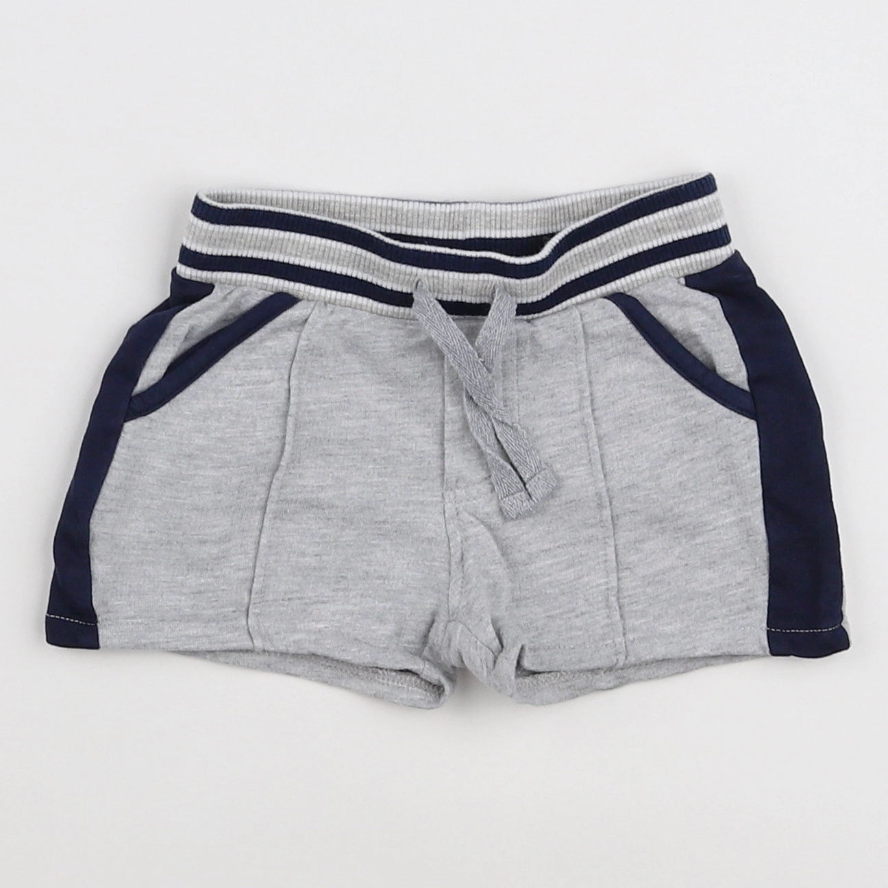 Vertbaudet - short gris - 12 mois