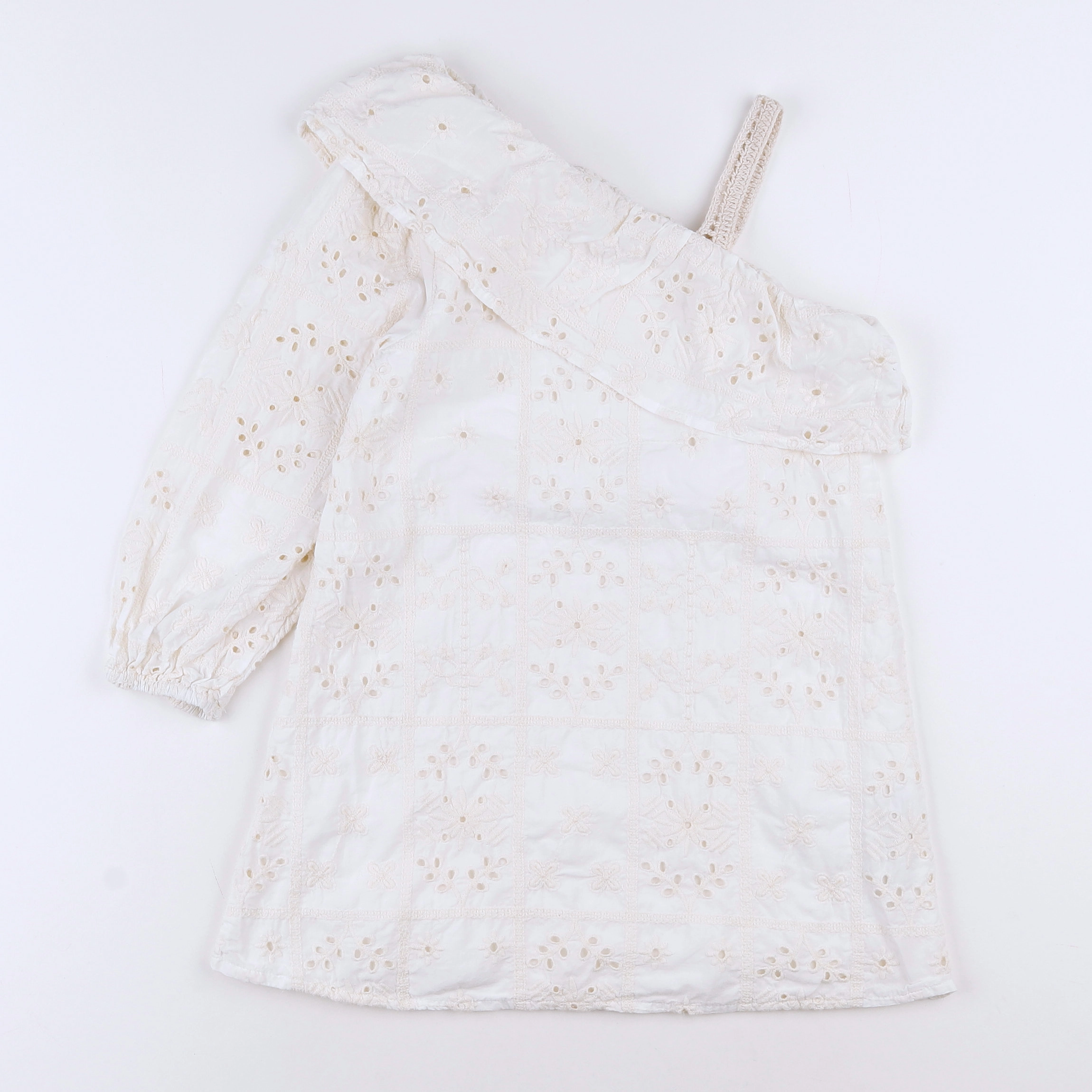 Zara - robe blanc - 7 ans
