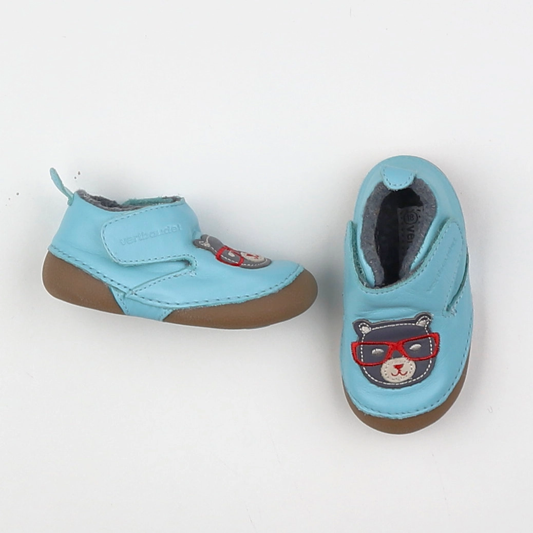 Vertbaudet - chaussons bleu - pointure 18