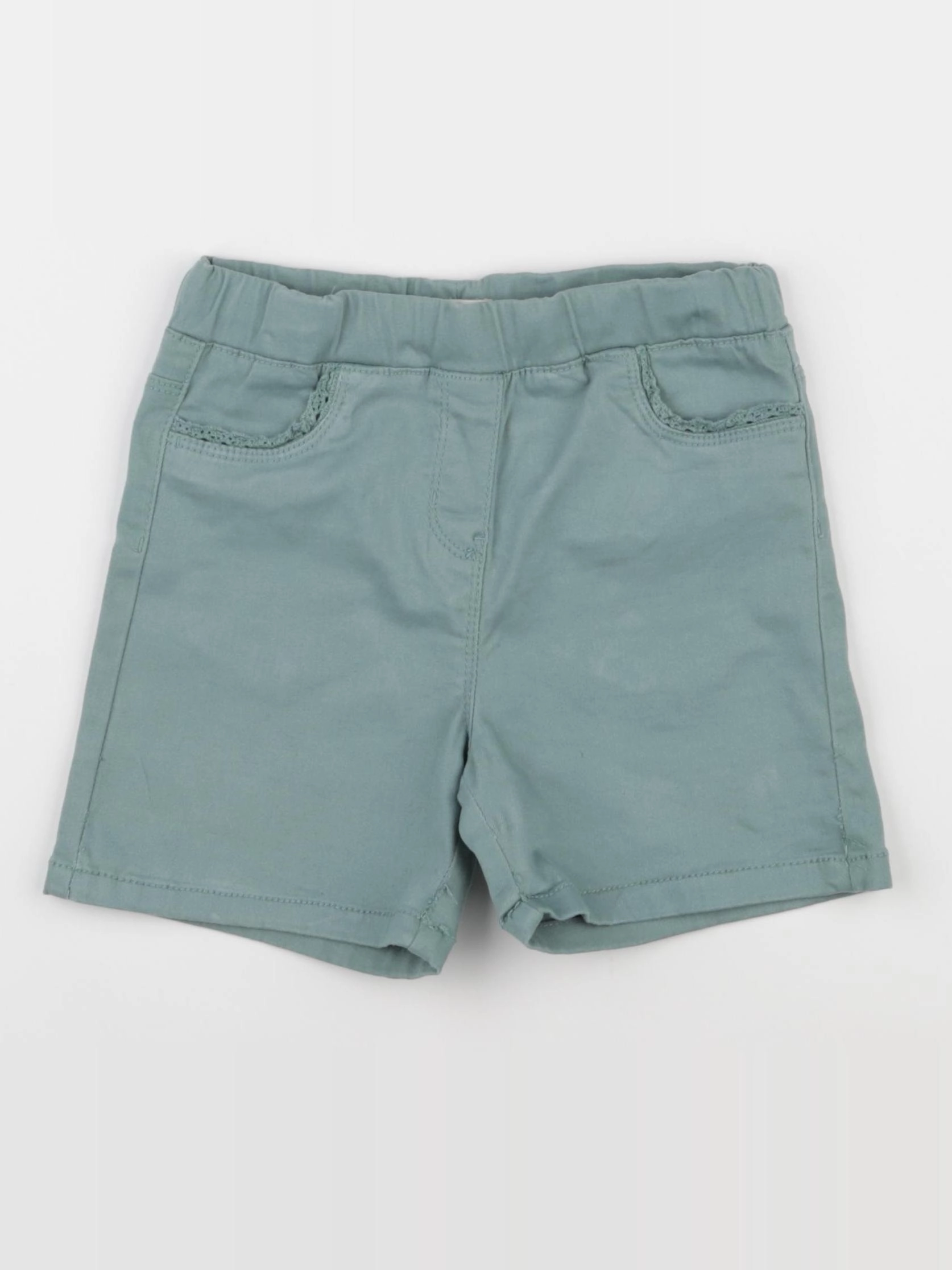 Vertbaudet - short vert - 8 ans