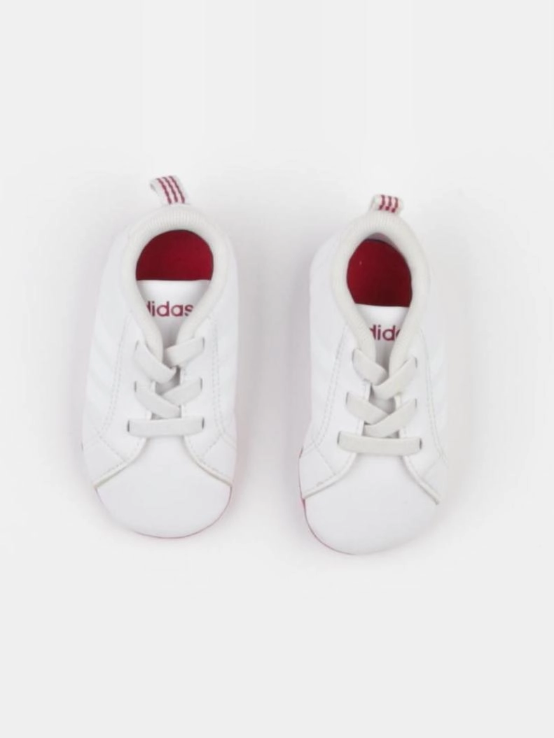 Adidas - chaussons blanc - pointure 17