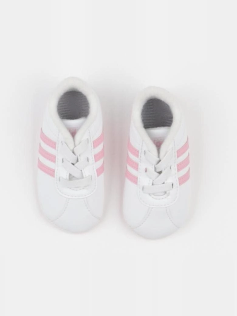 Adidas - chaussons blanc - pointure 17