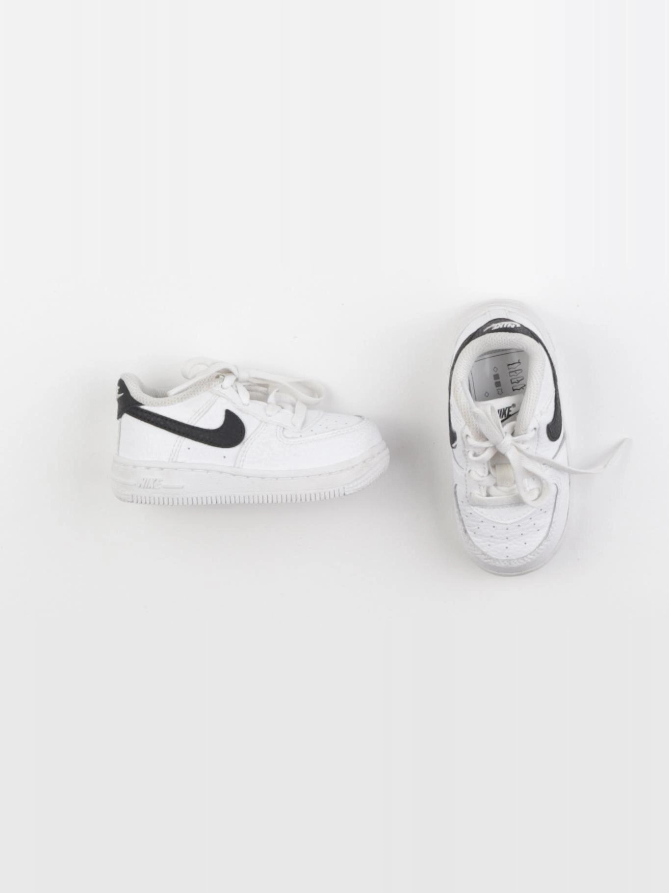 Nike - baskets blanc - pointure 22
