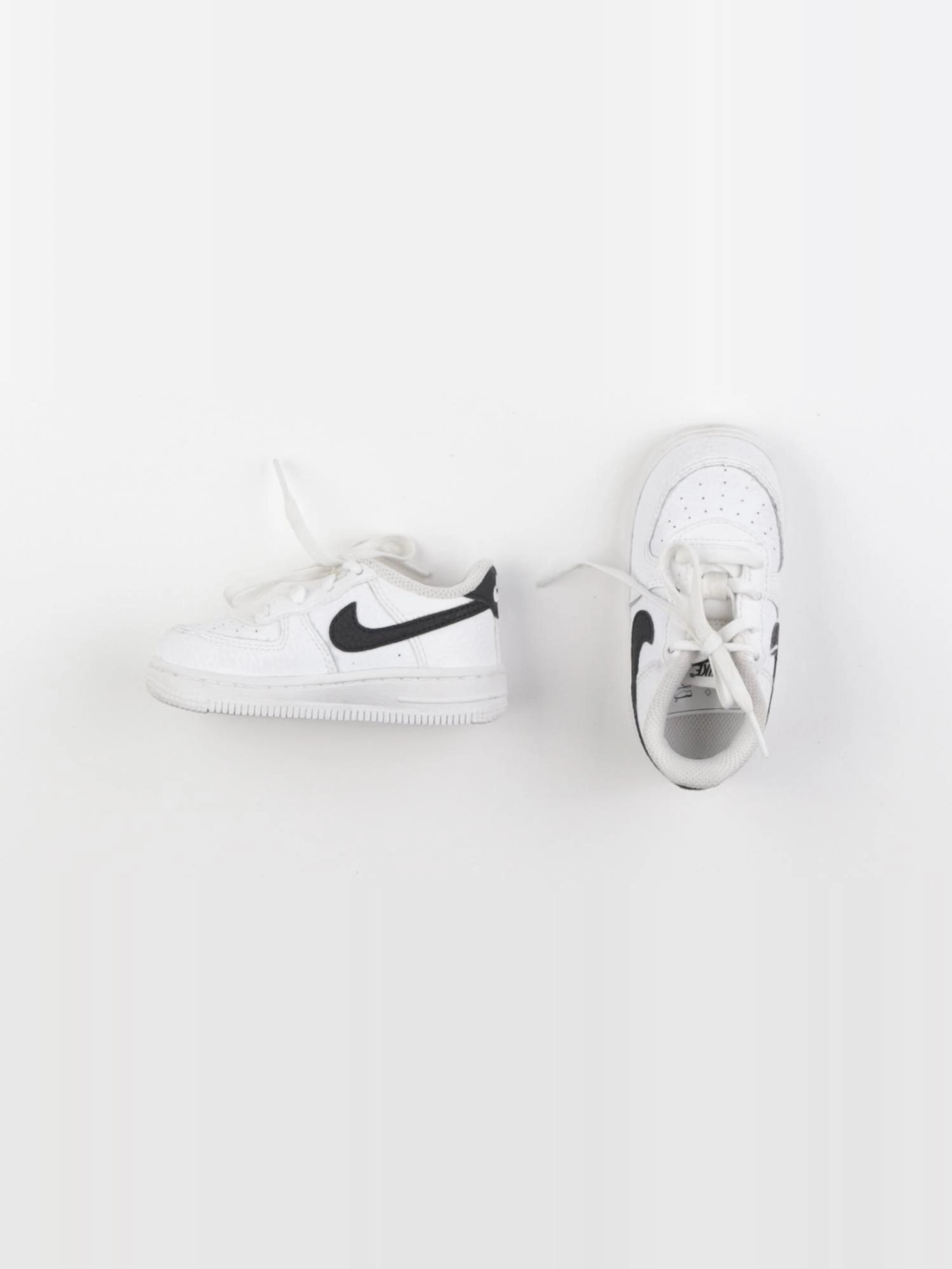 Nike - baskets blanc - pointure 22