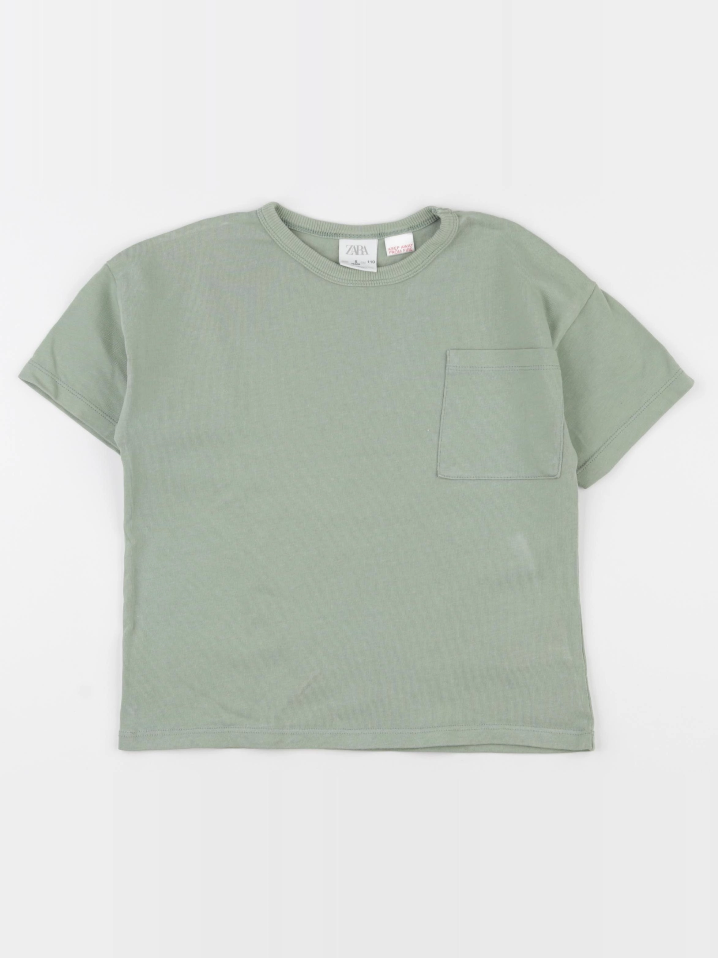 Zara - tee-shirt vert - 5 ans