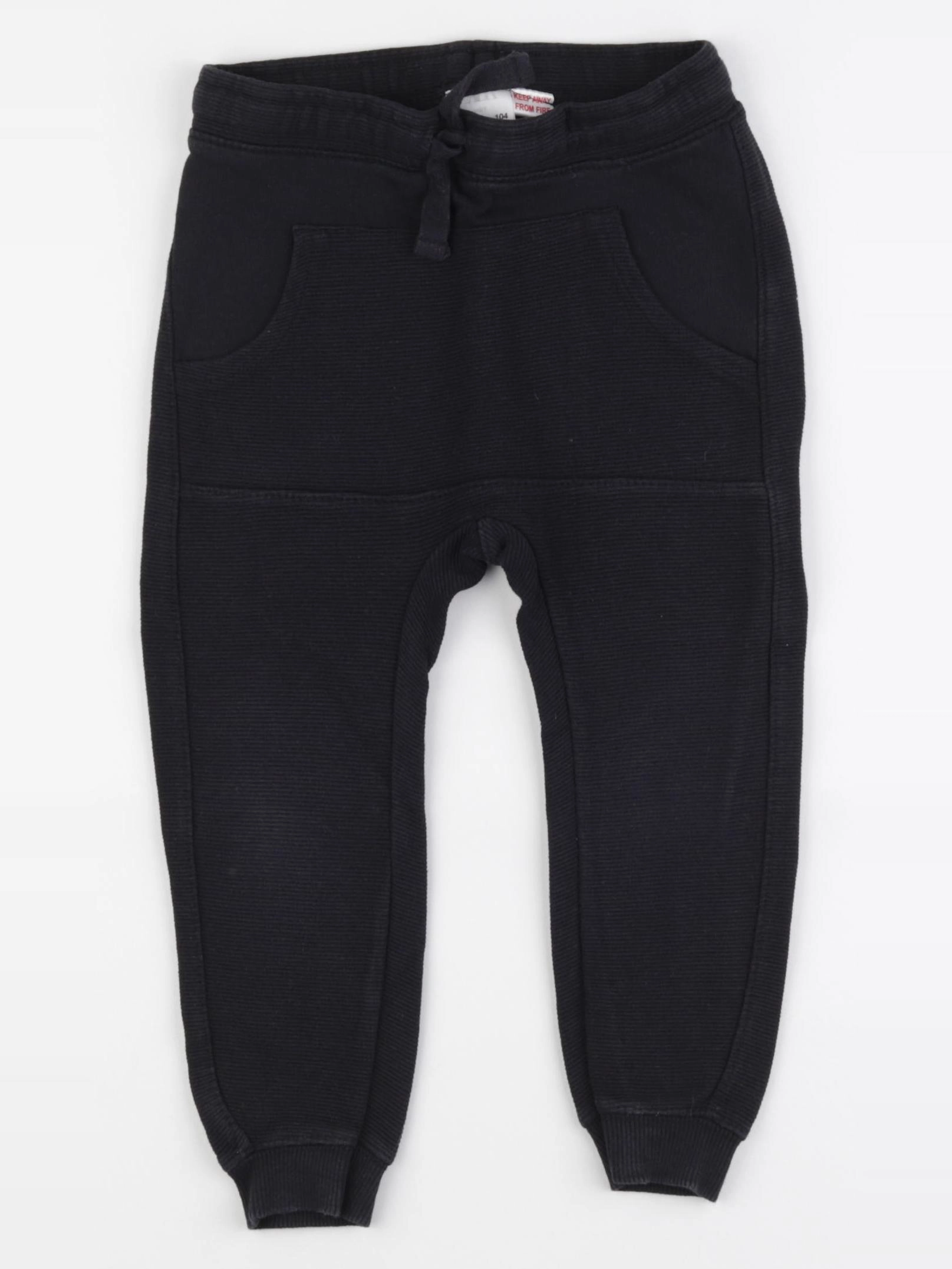 Zara - jogging noir - 3/4 ans