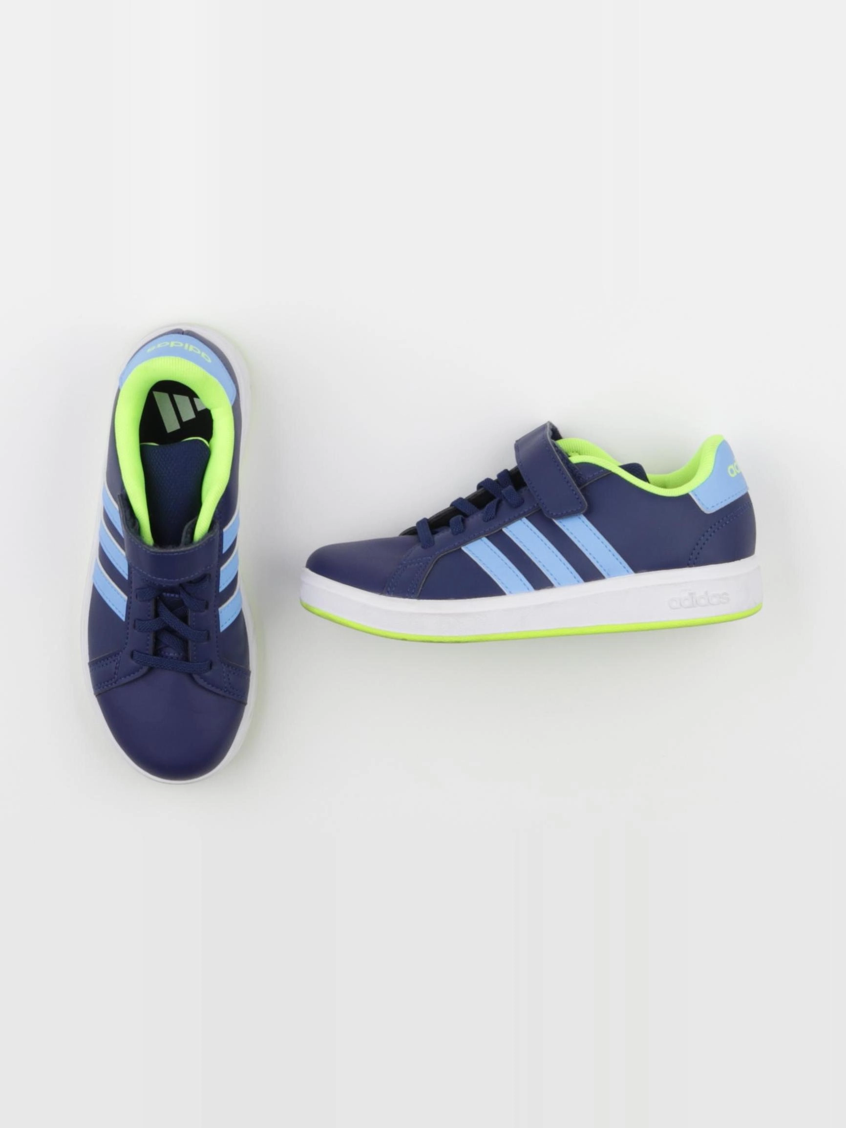 Adidas - baskets bleu - pointure 33