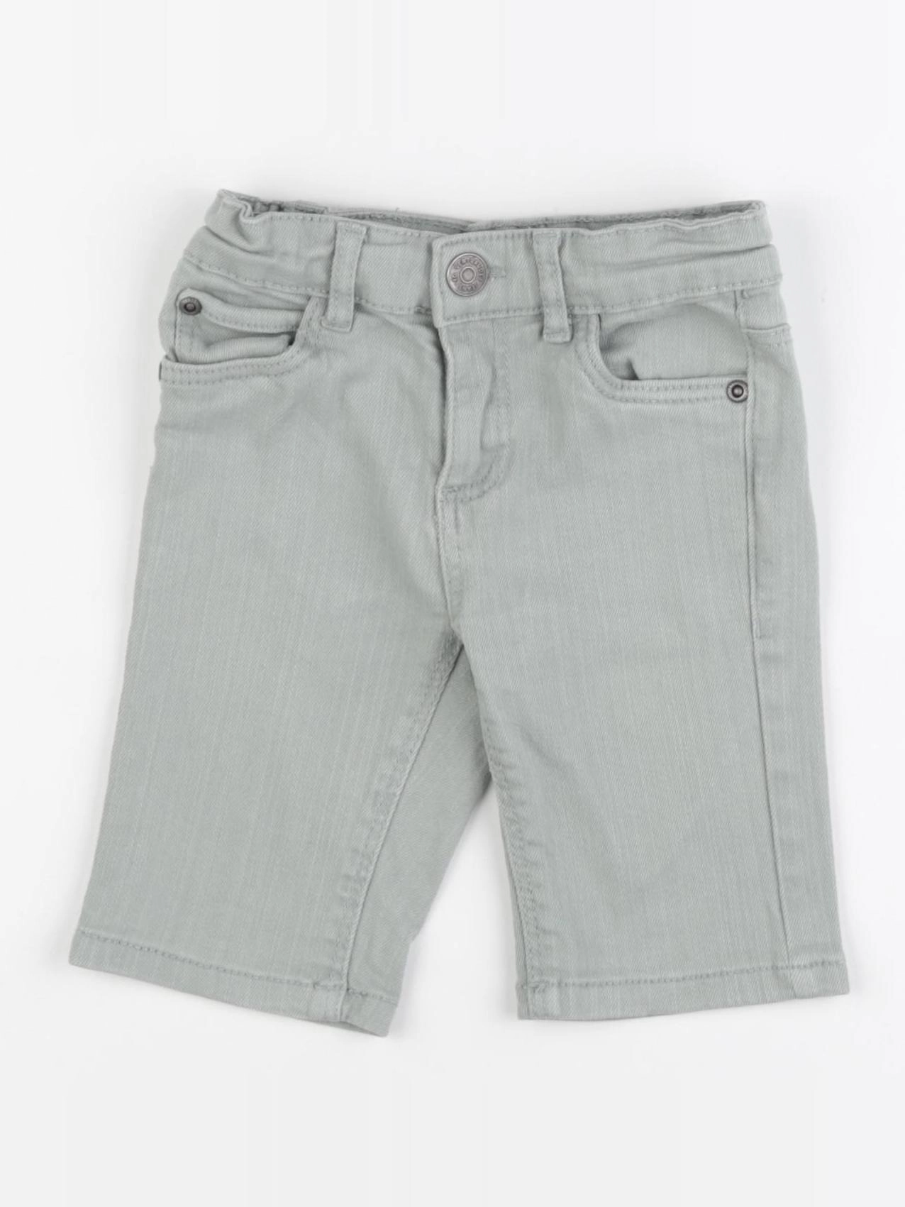 Vertbaudet - short vert - 2 ans