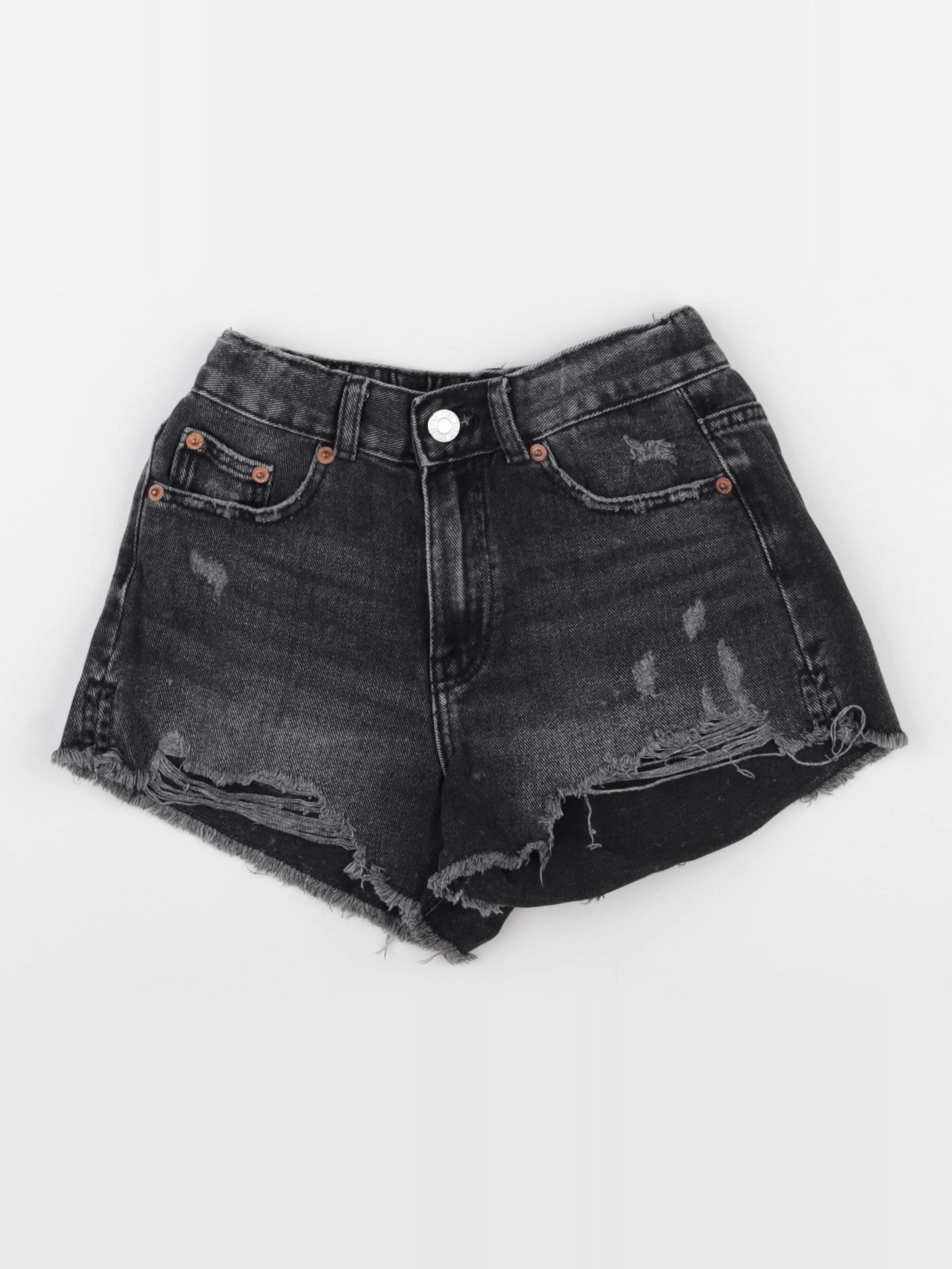 Zara - short noir - 8 ans