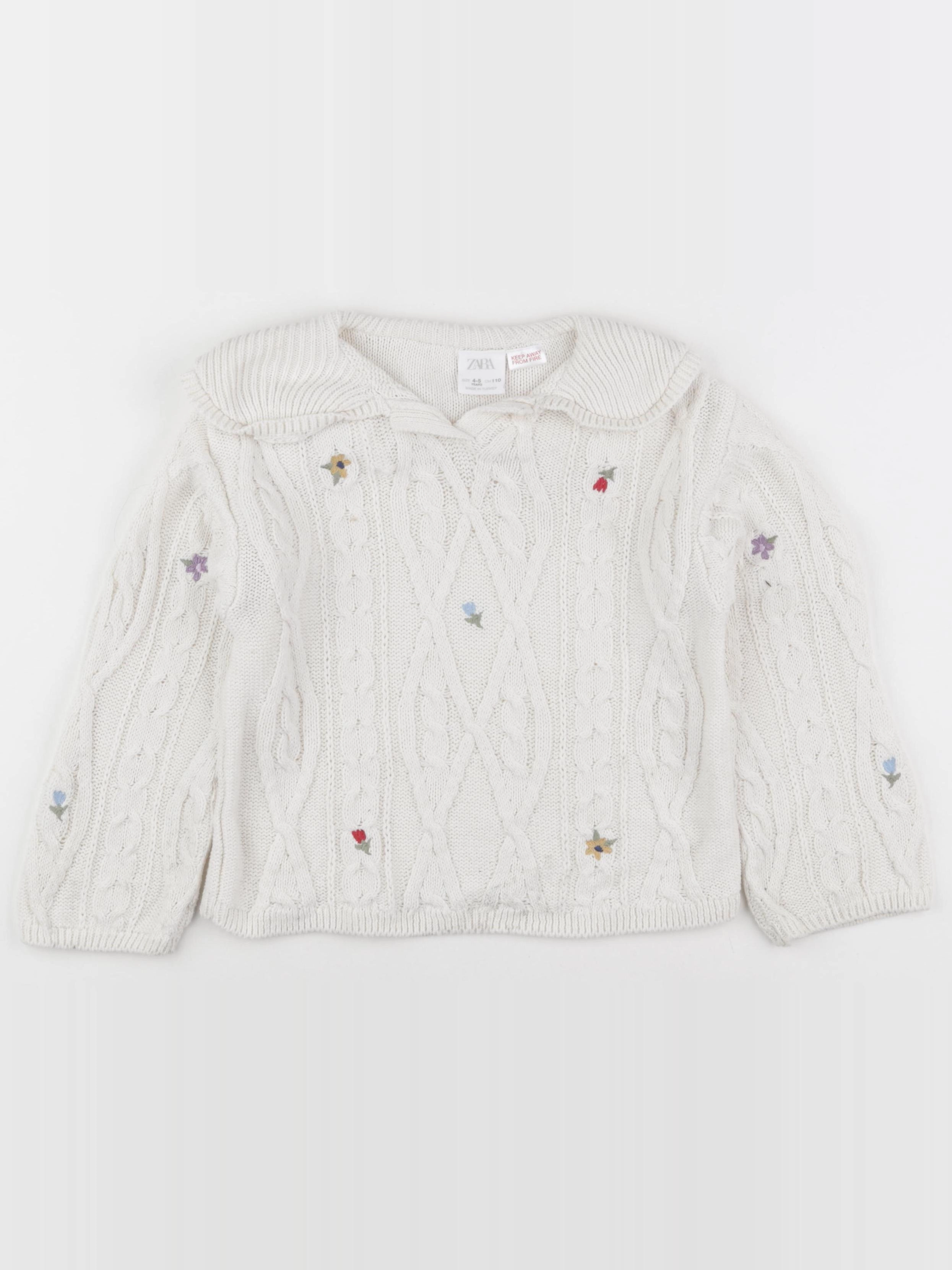 Zara - pull blanc - 4/5 ans