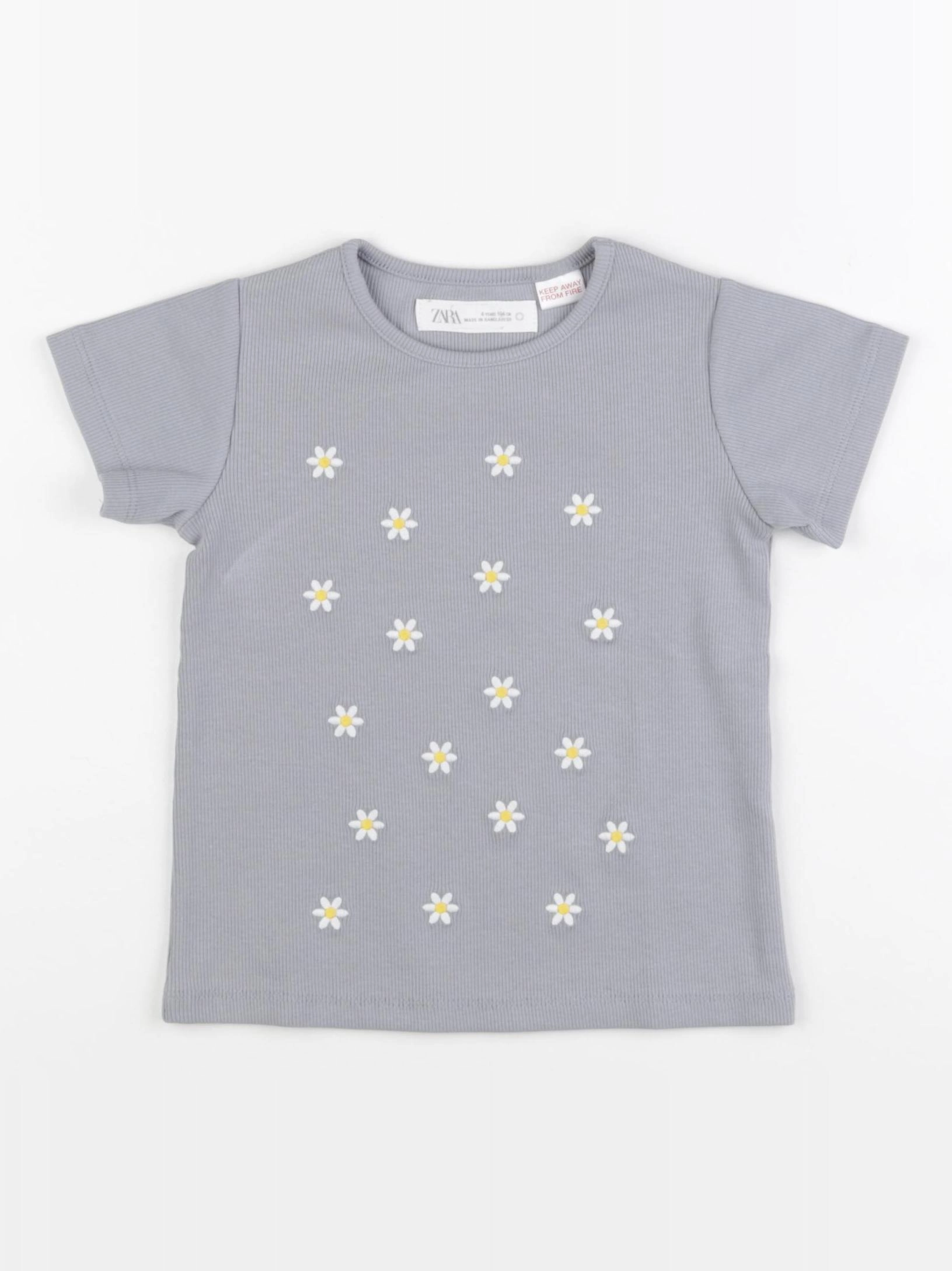Zara - tee-shirt gris - 4 ans