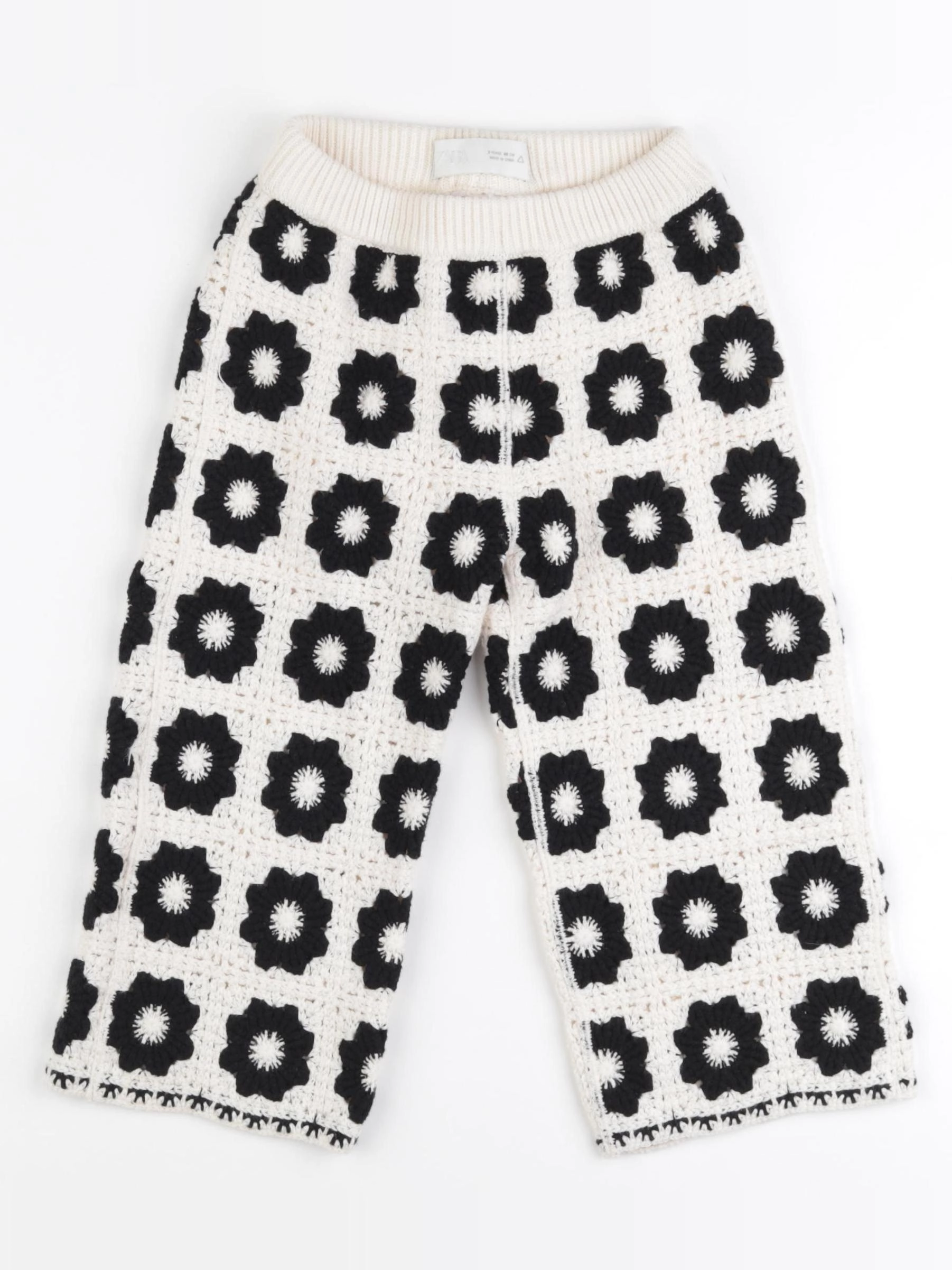 Zara - pantalon doublé beige, noir - 3 ans