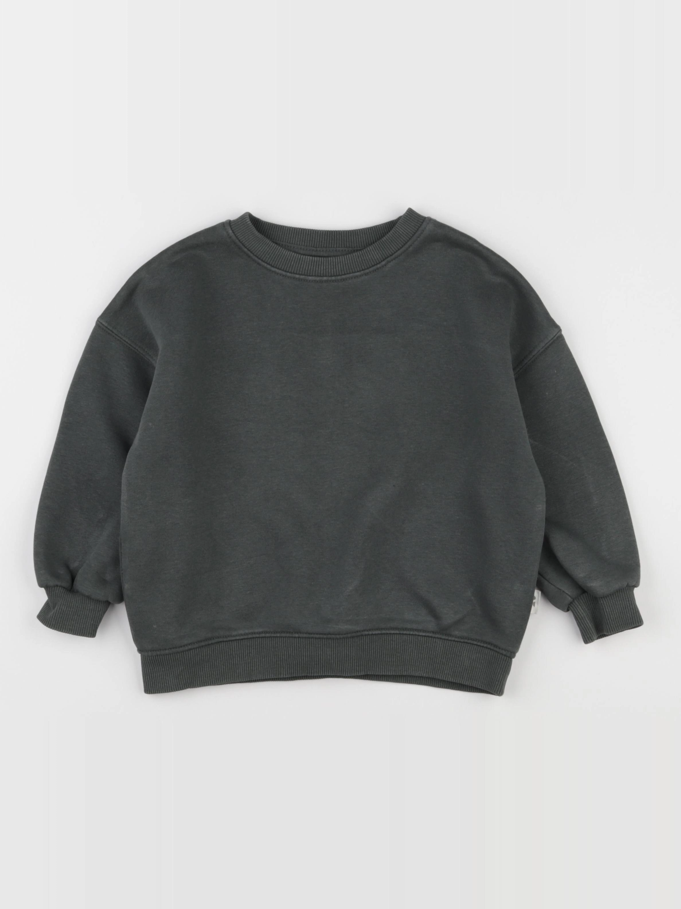 Zara - sweat vert - 4 ans