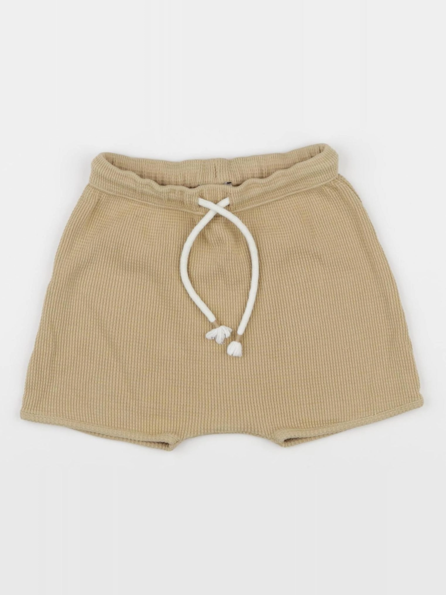 Natalys - short beige - 24 mois